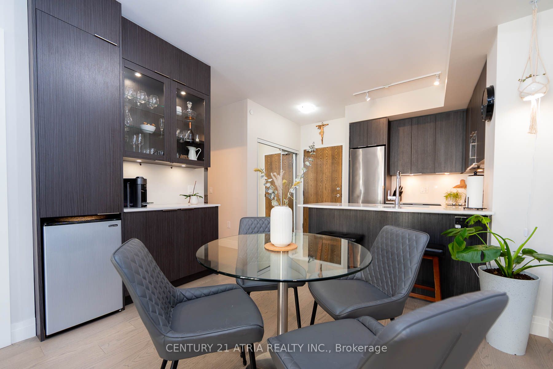 99 Eagle Rock Way, #532