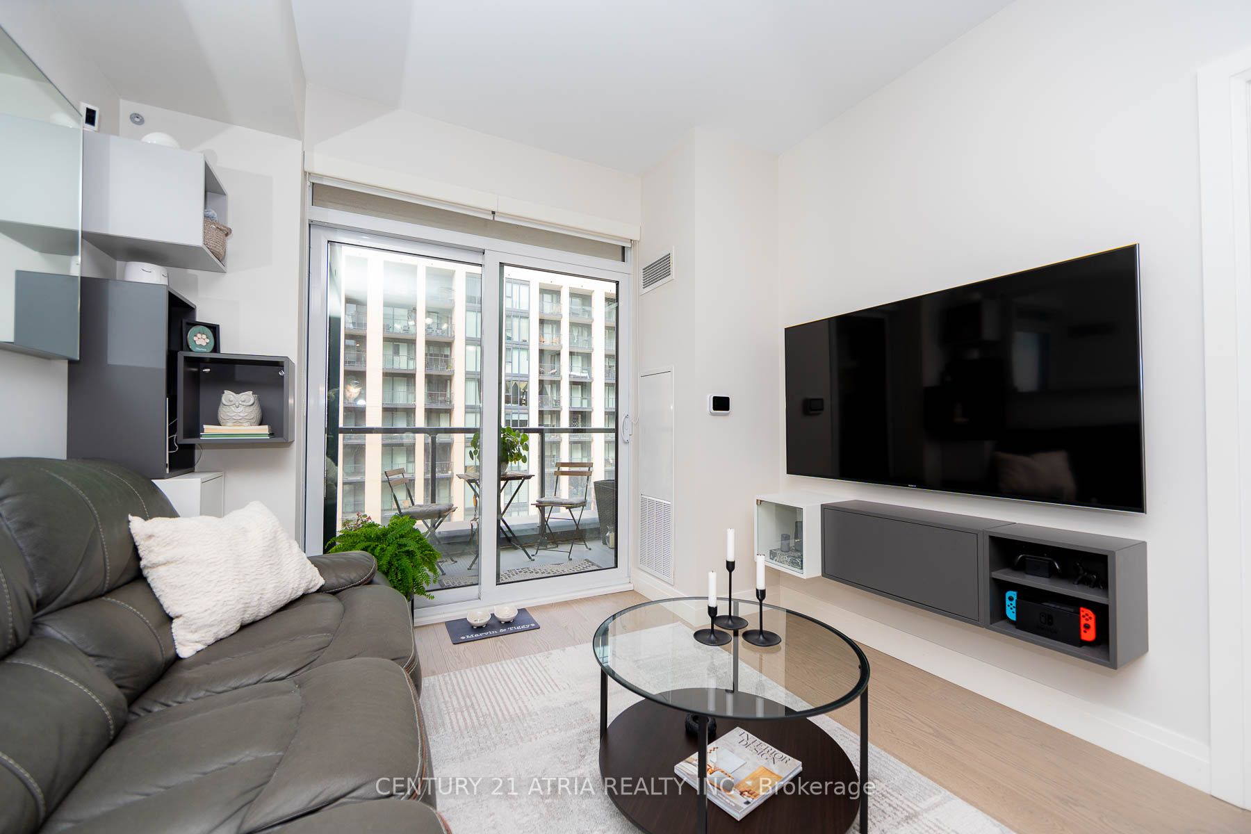 99 Eagle Rock Way, #532