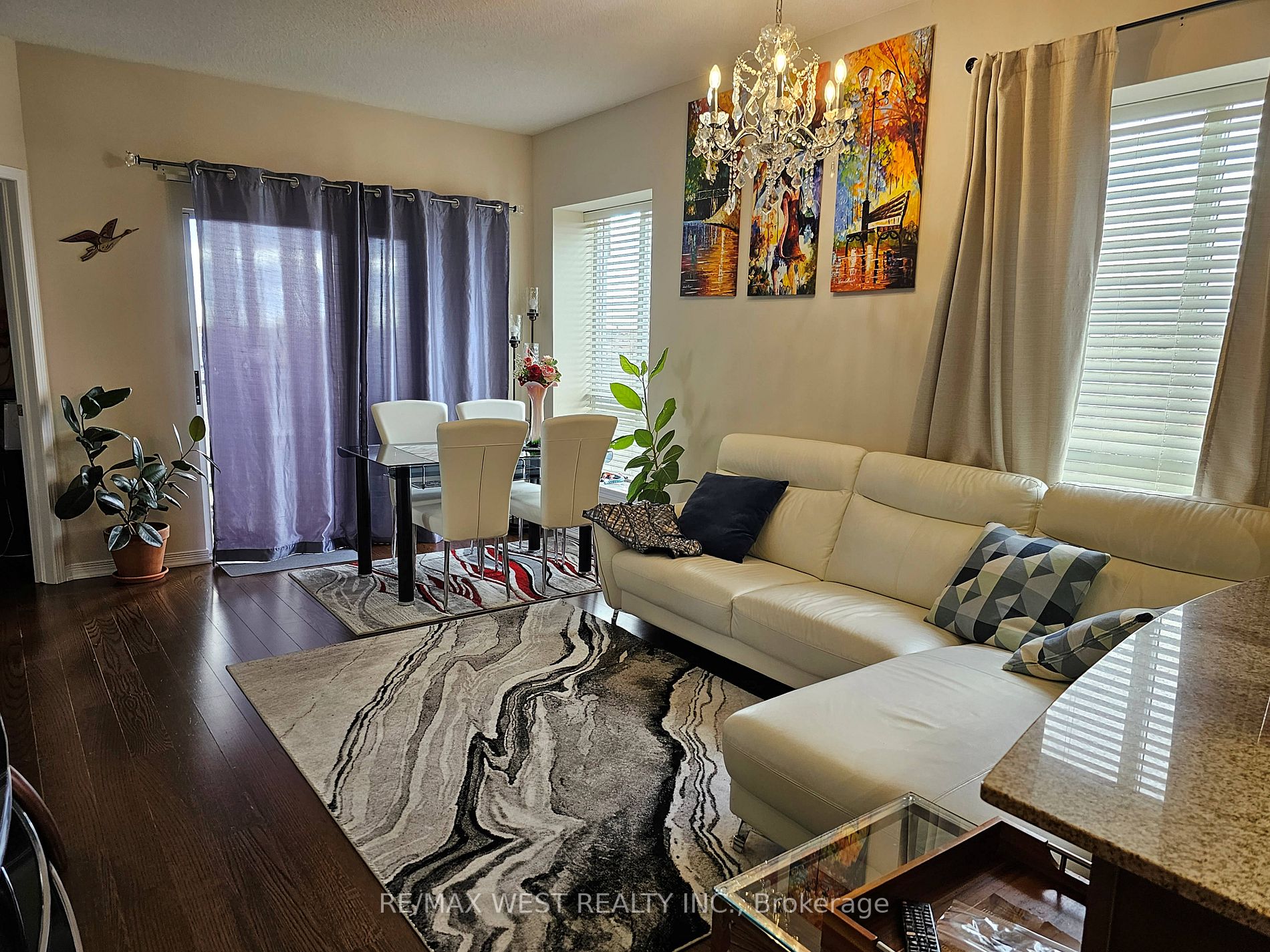 8 Maison Parc Crt, #507