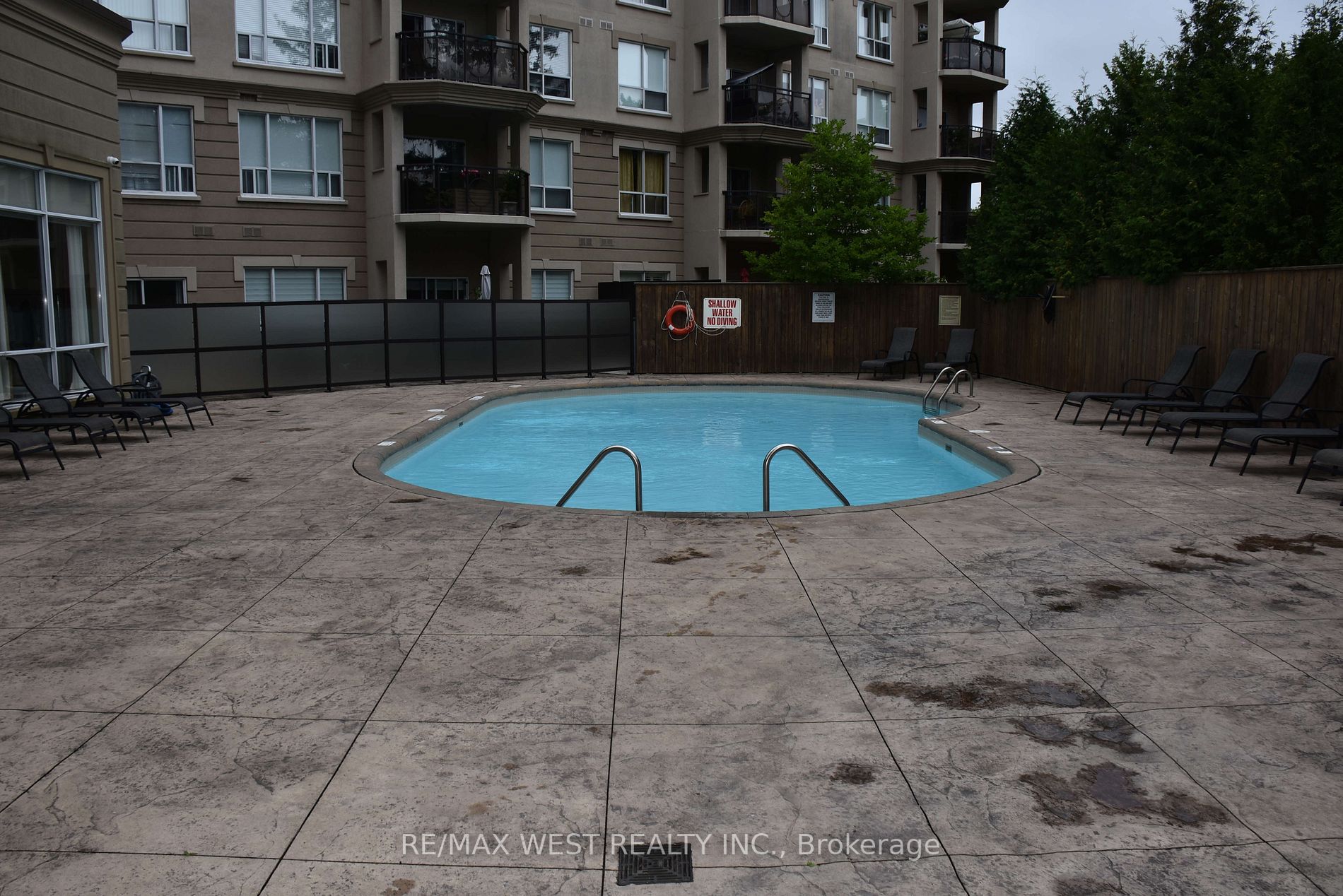 8 Maison Parc Crt, #507