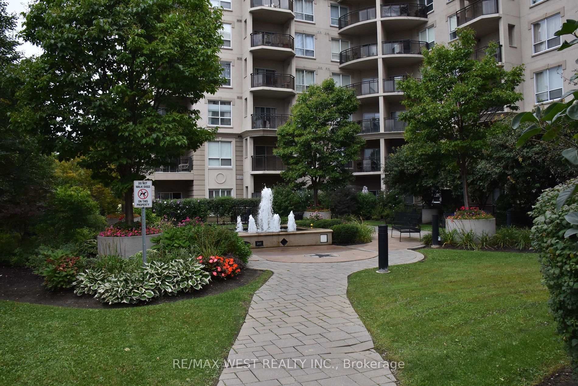 8 Maison Parc Crt, #507