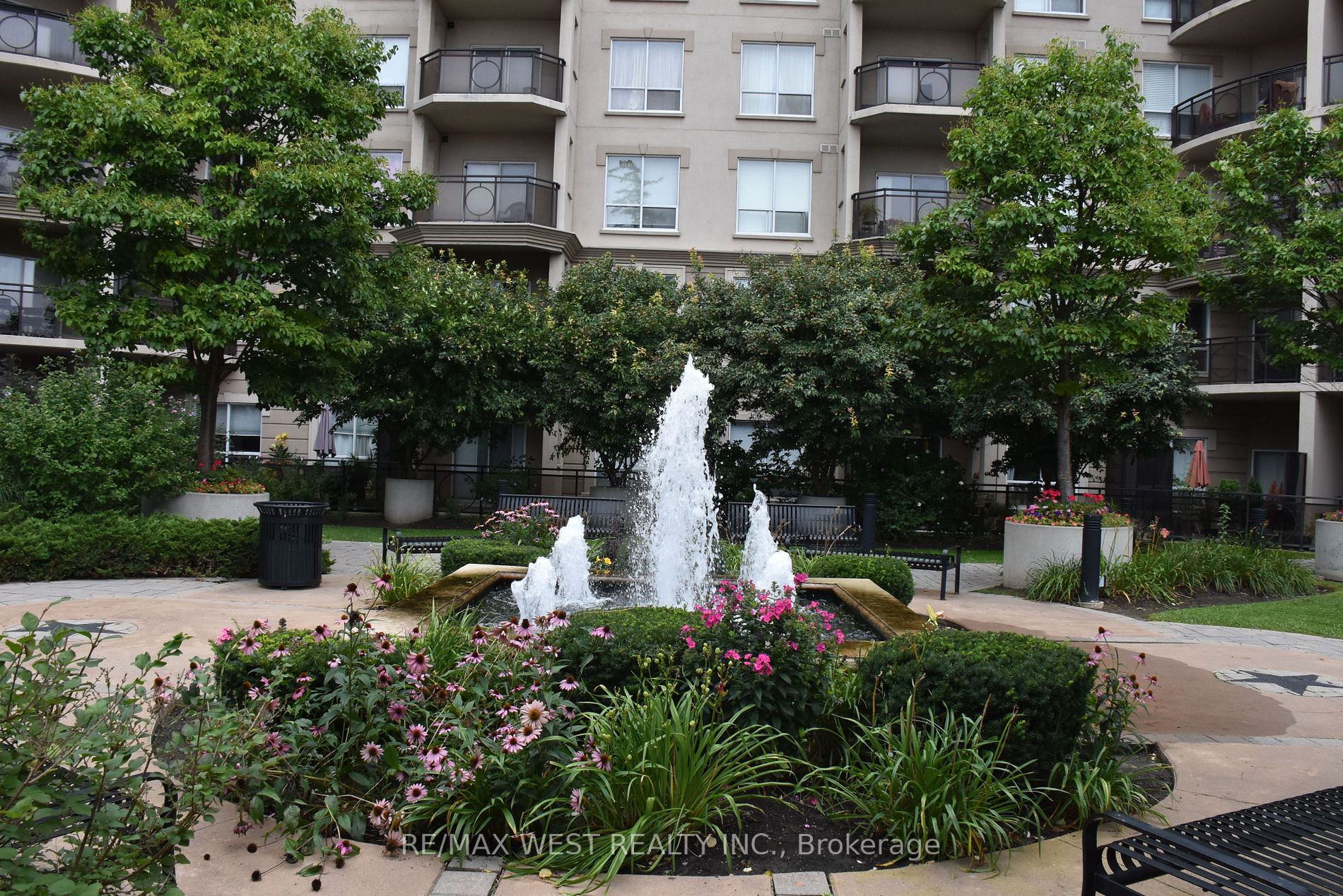 8 Maison Parc Crt, #507