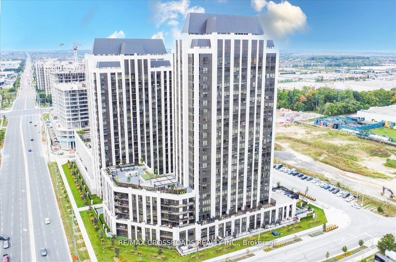 9075 Jane St, #114
