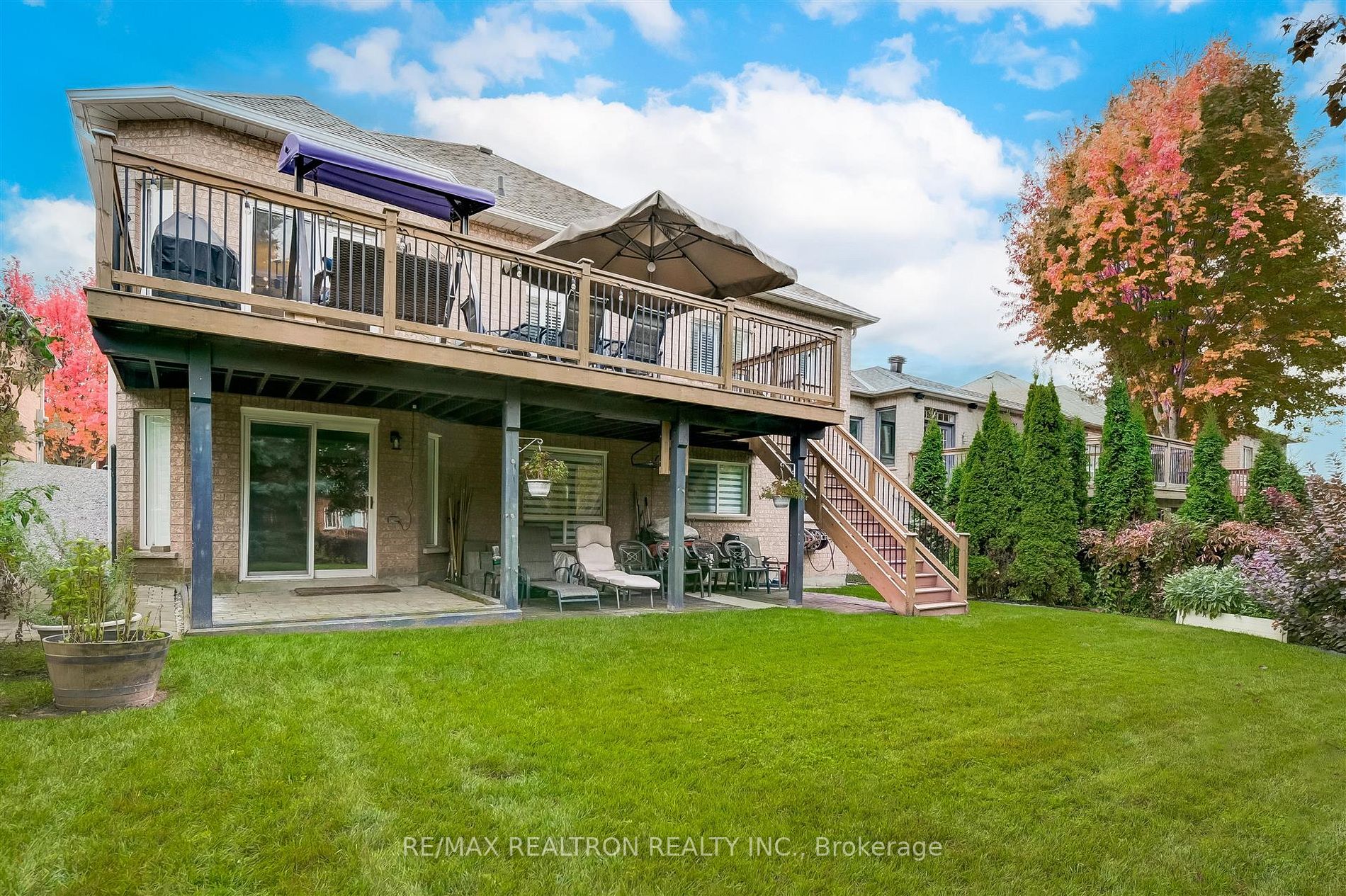 1059 Broughton Lane