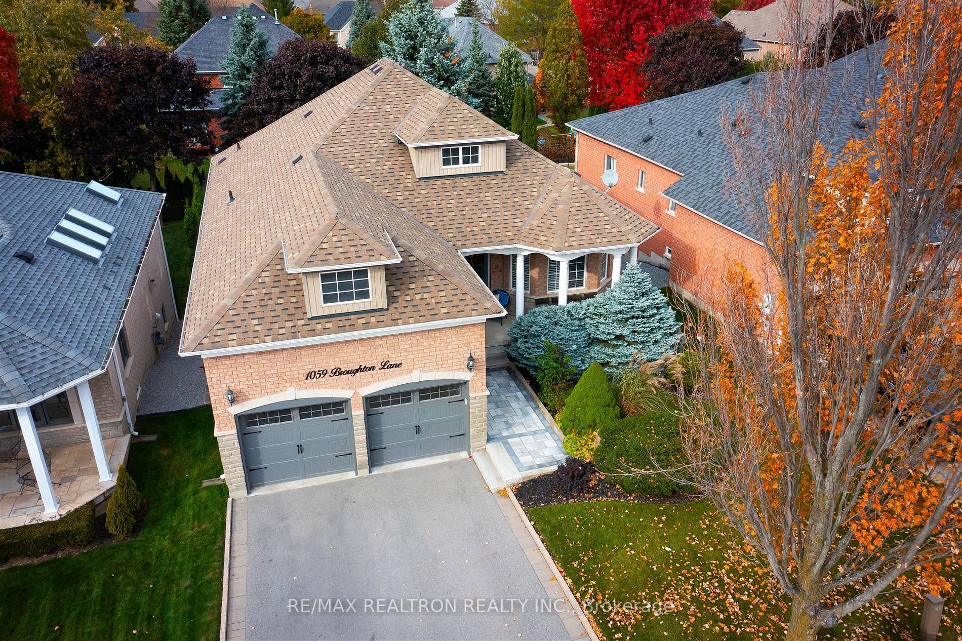 1059 Broughton Lane