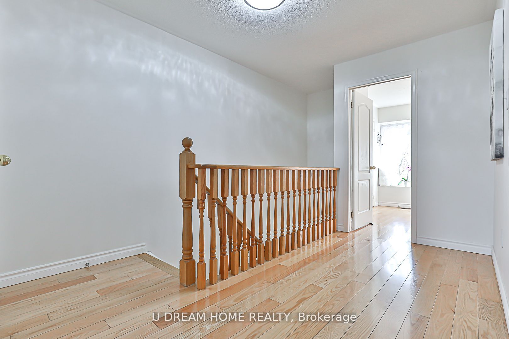 8 Kingsley Rd