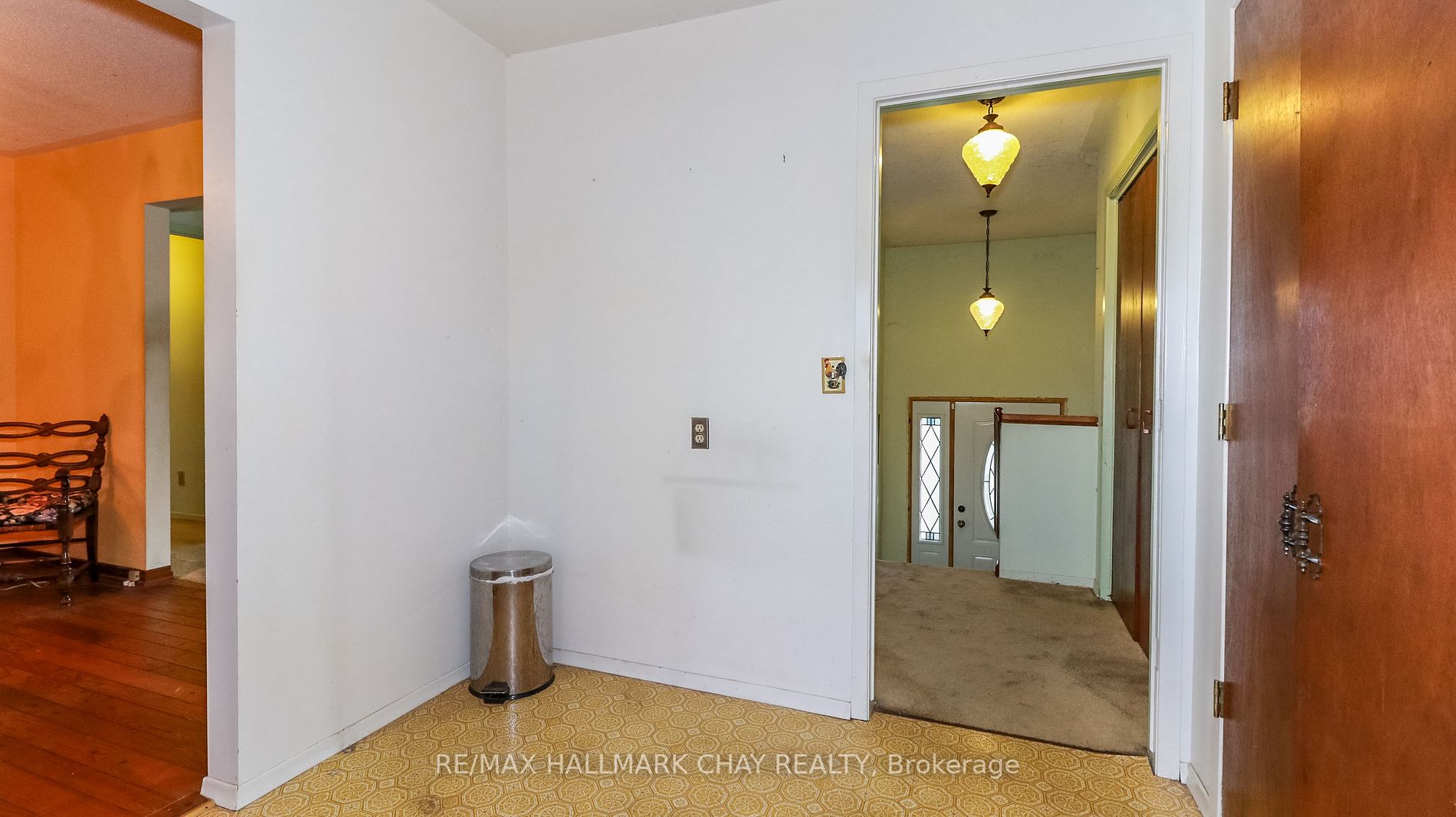 3866 Dixon Rd