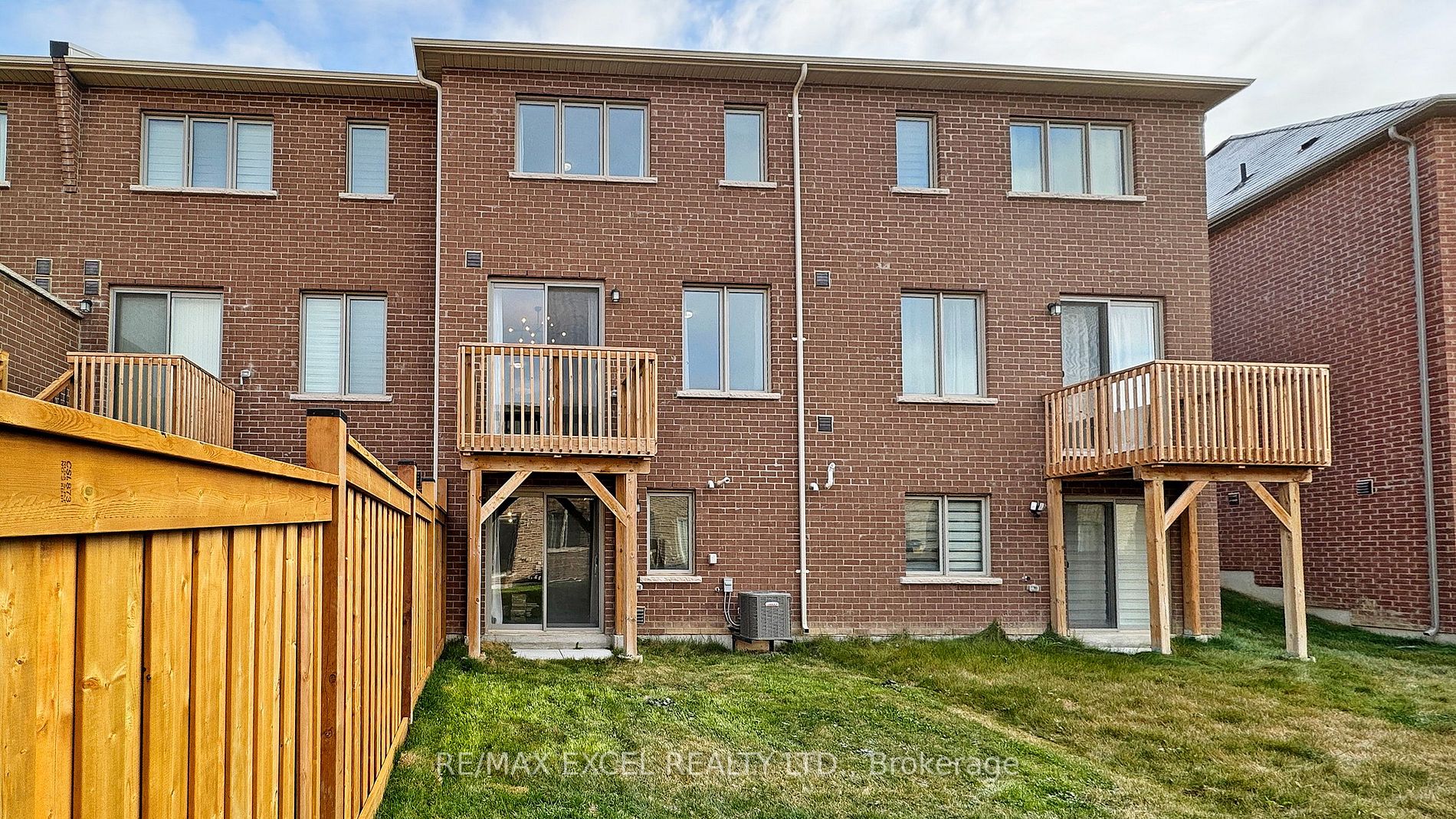 163 Lageer Dr