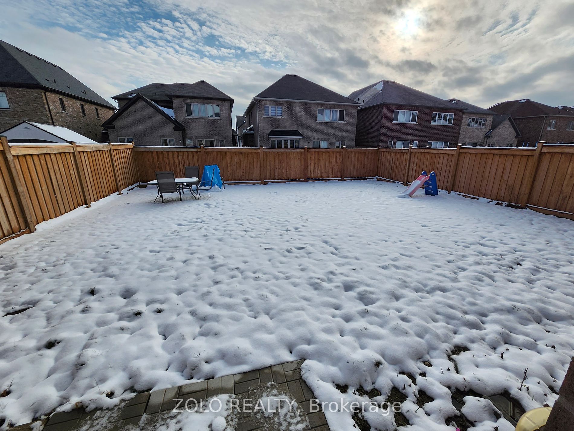 937 Wickham Rd