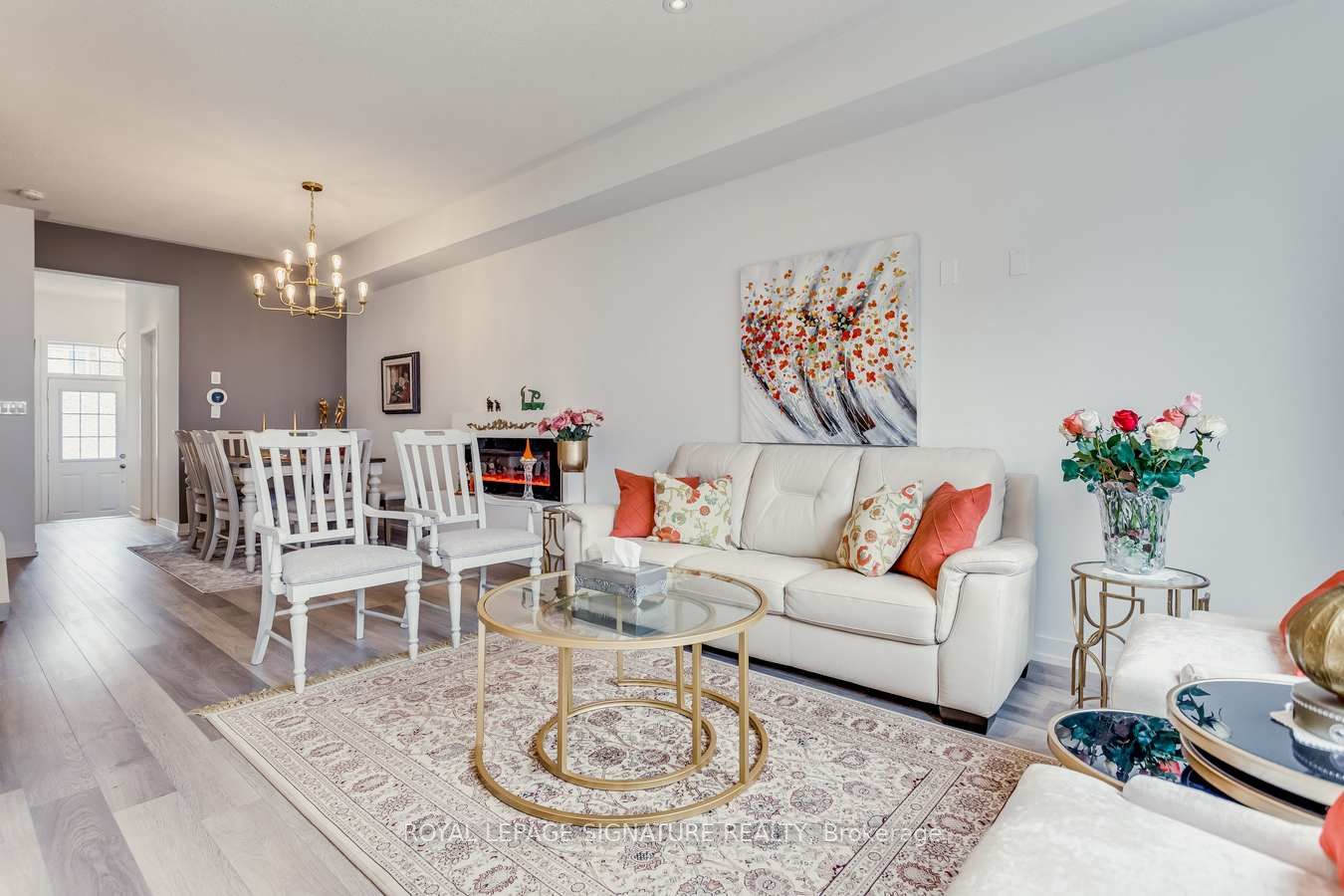 59 Dundonald Tr