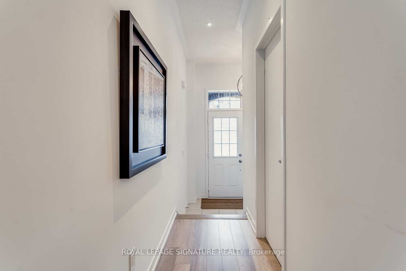 59 Dundonald Tr