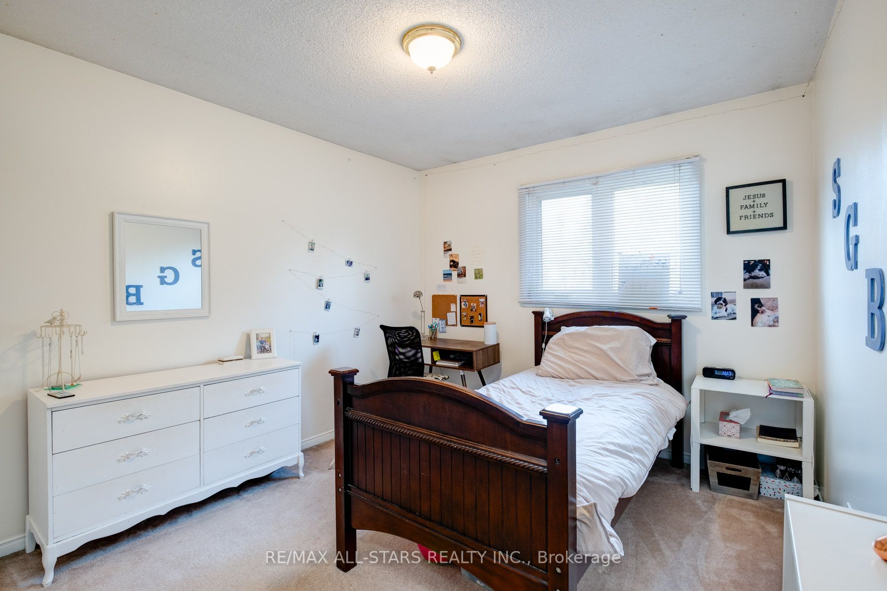 297 Hoover Park Dr