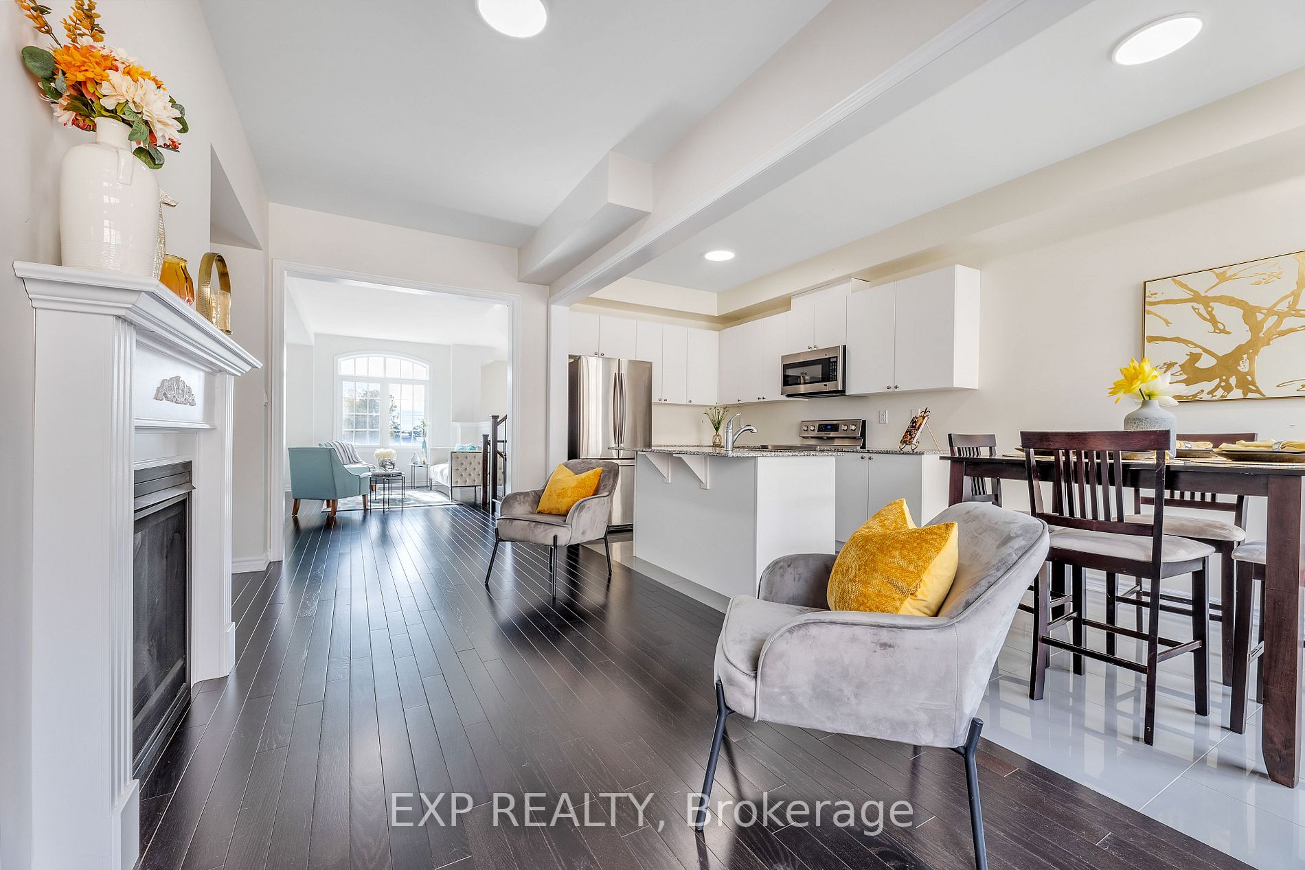 182 Farooq Blvd
