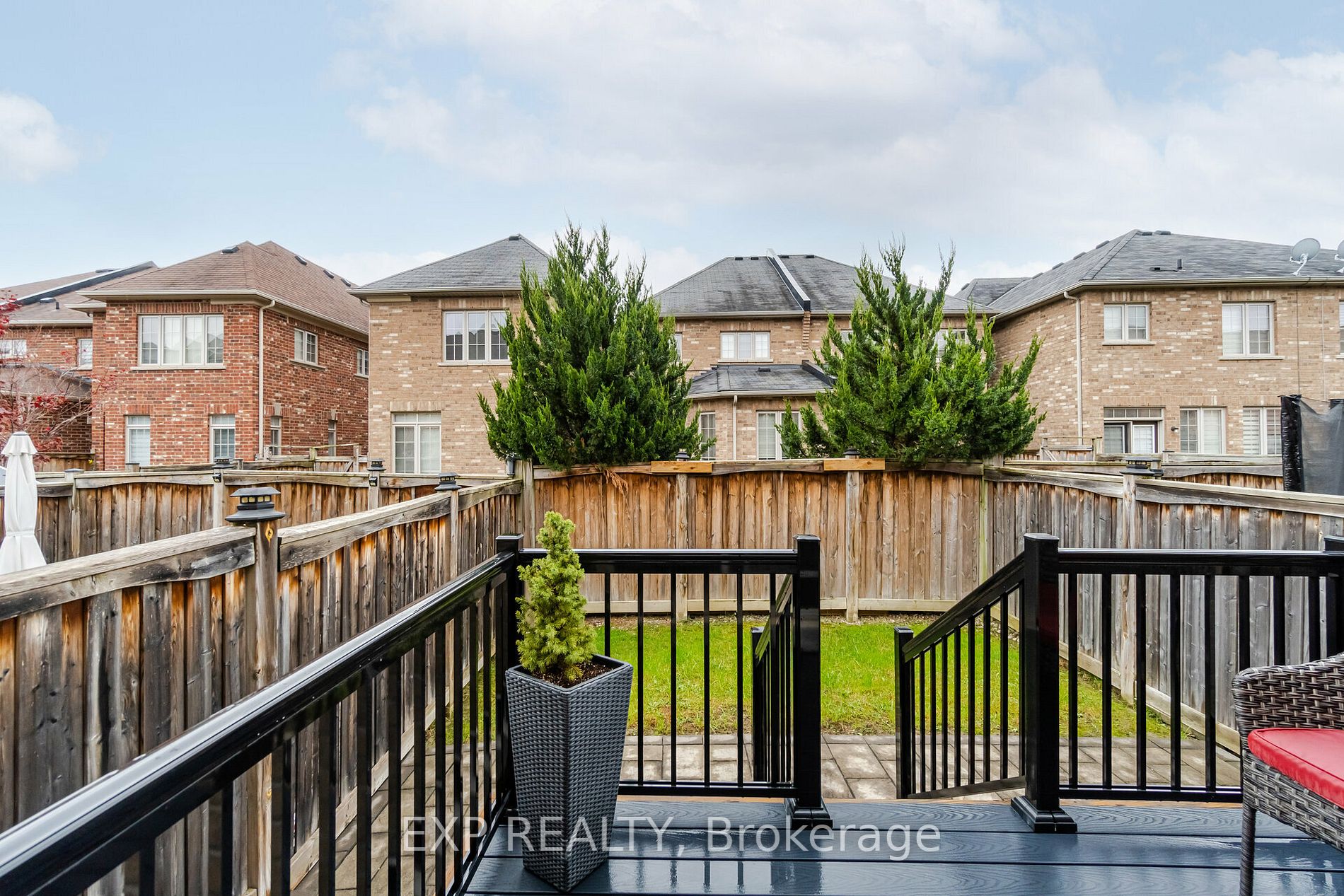 137 Lindbergh Dr