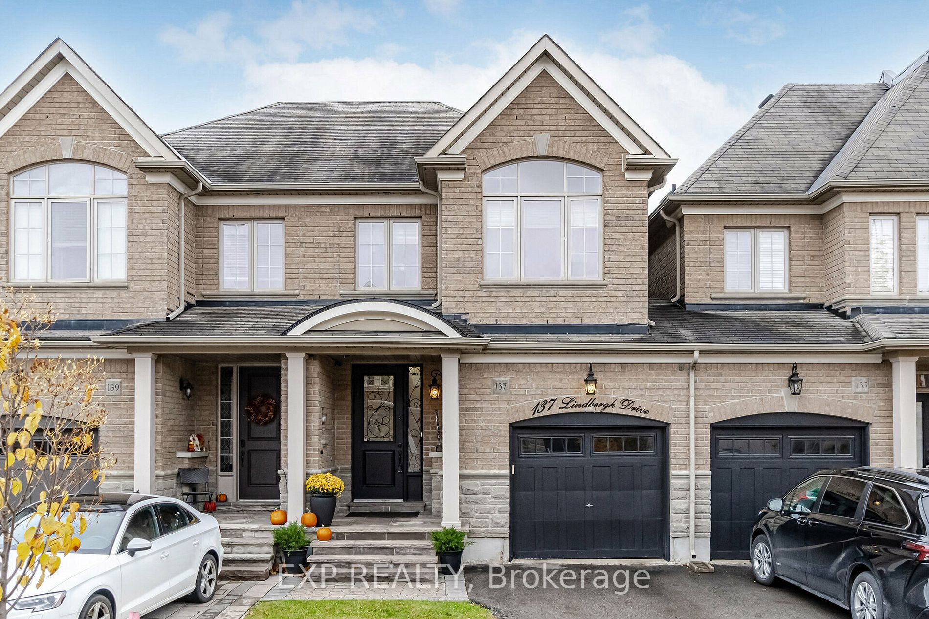 137 Lindbergh Dr