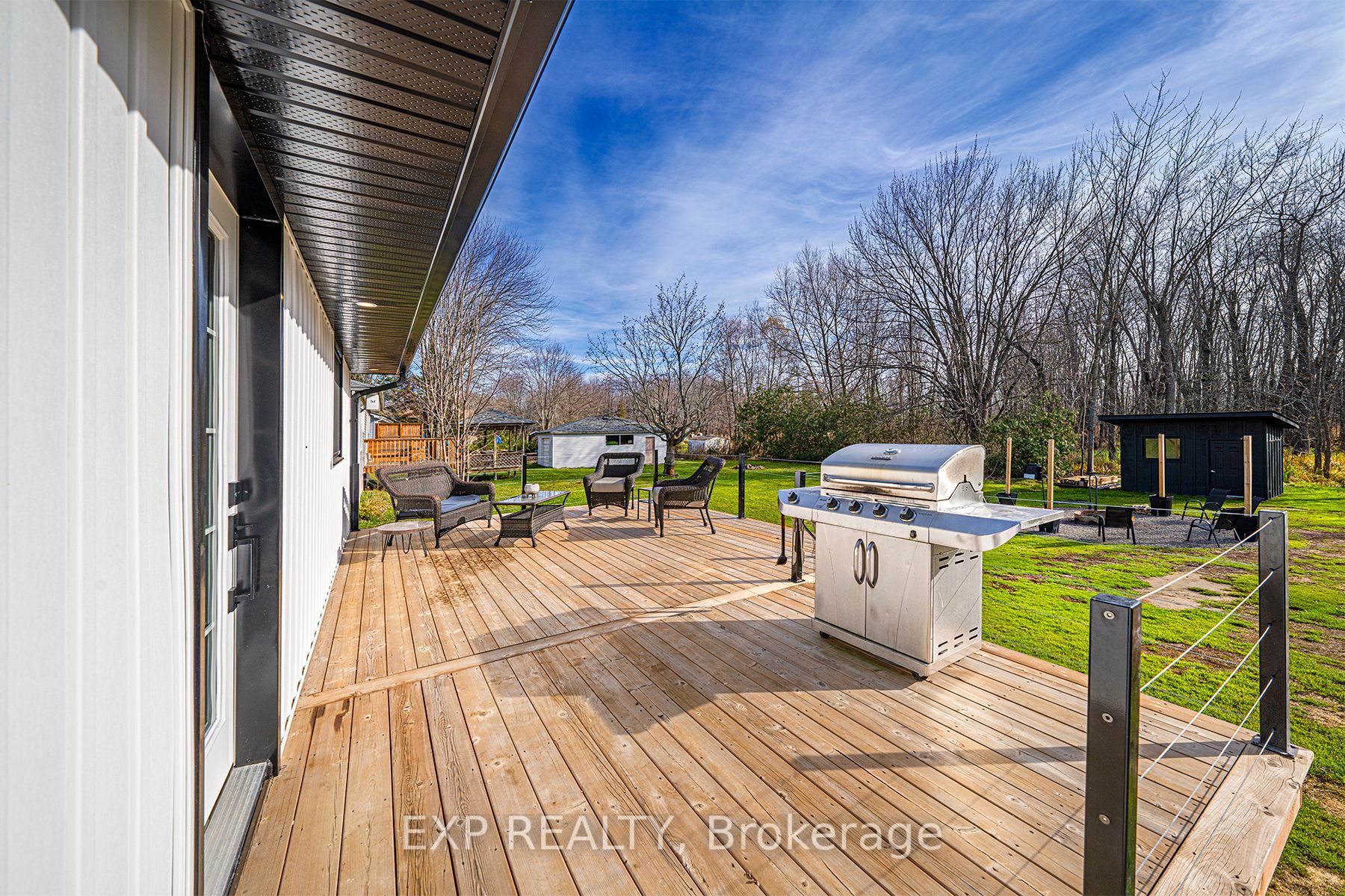 153 Holmes Point Rd