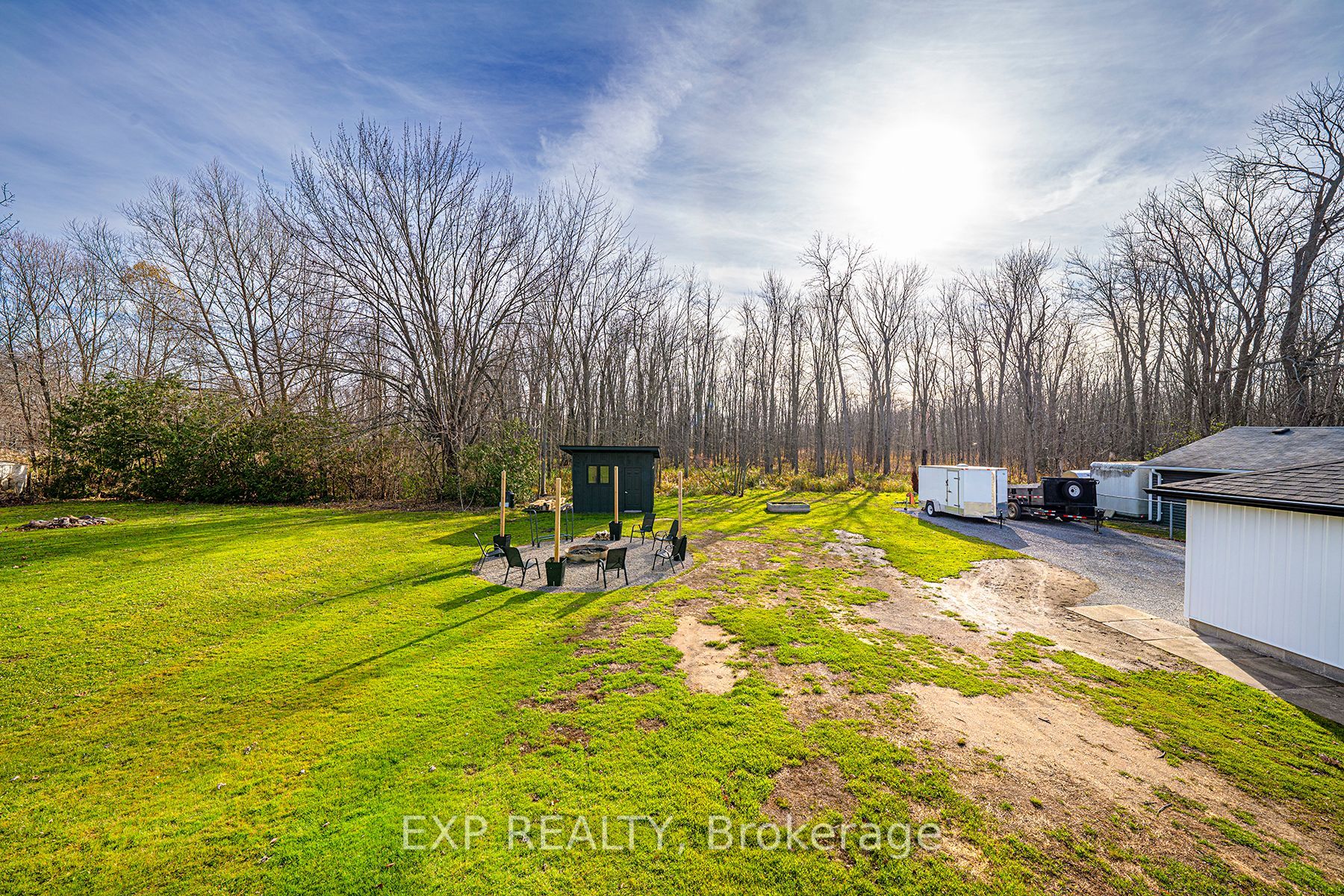 153 Holmes Point Rd