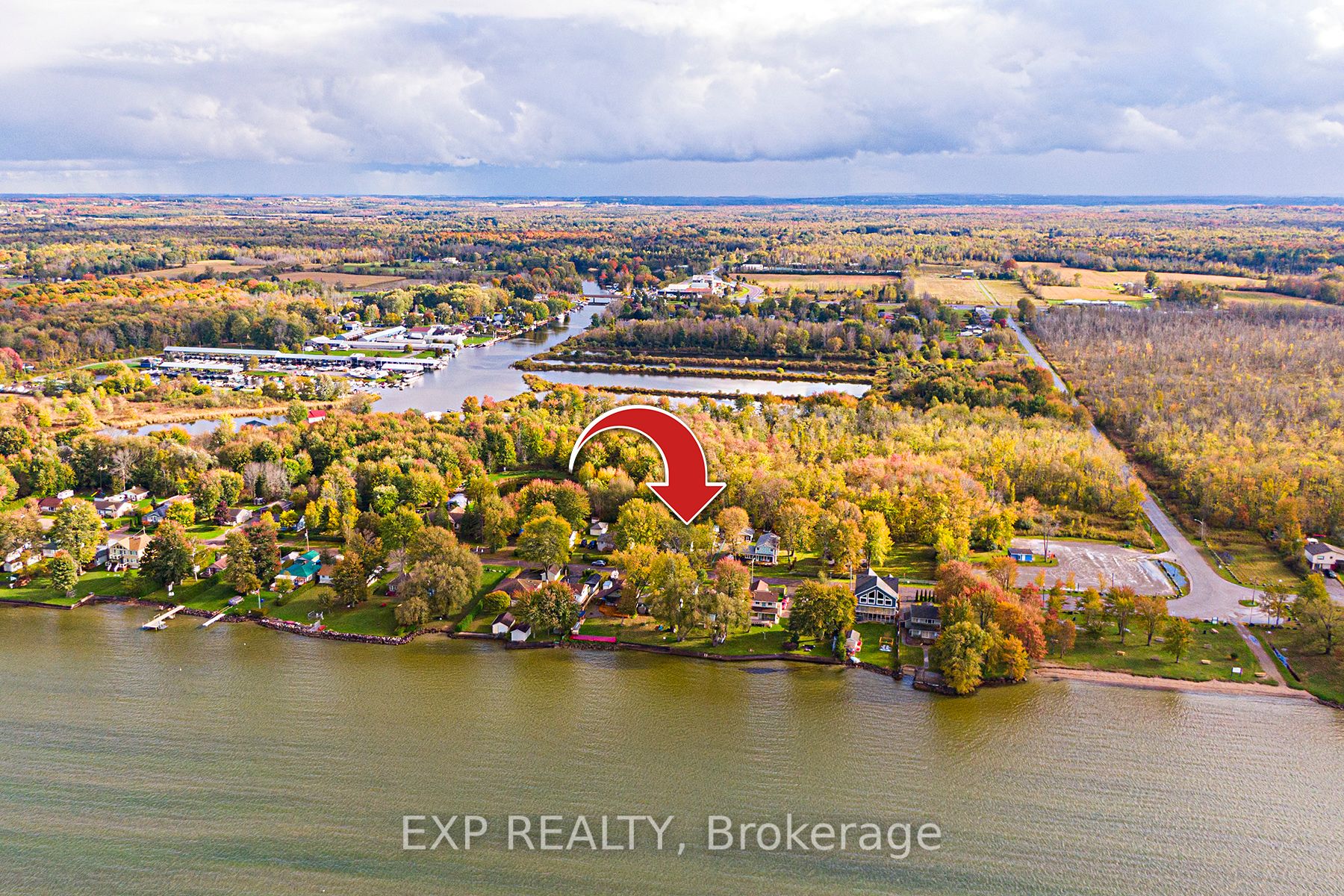 153 Holmes Point Rd