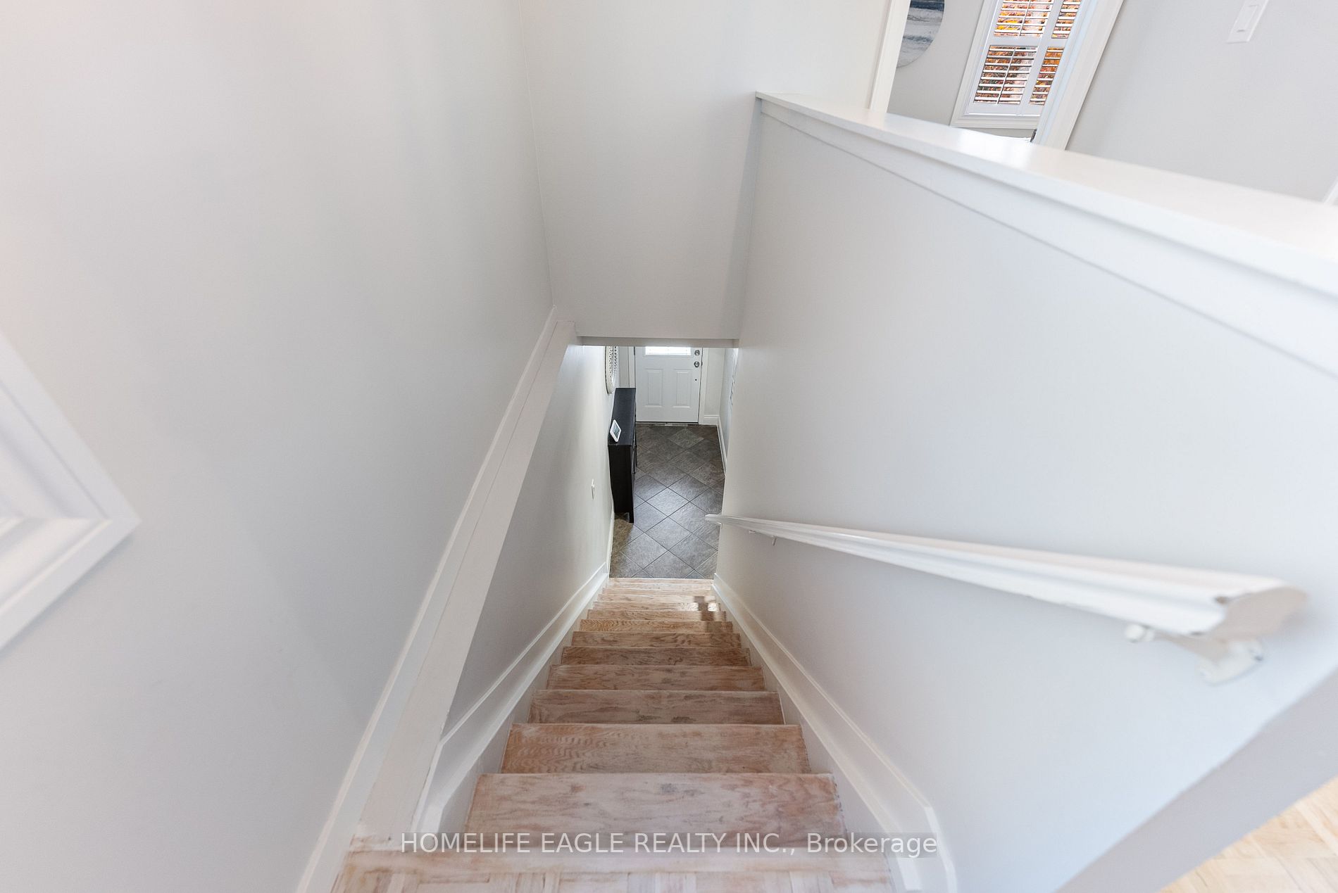 233 Hodgson Dr
