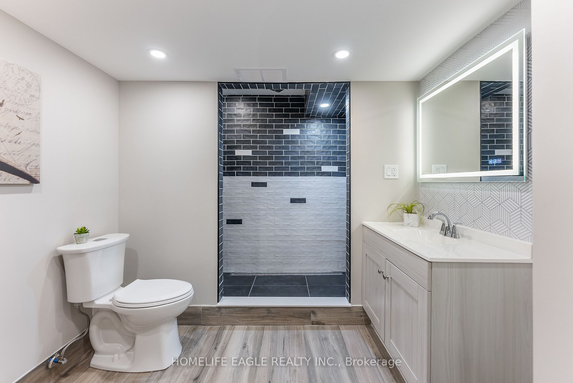 233 Hodgson Dr