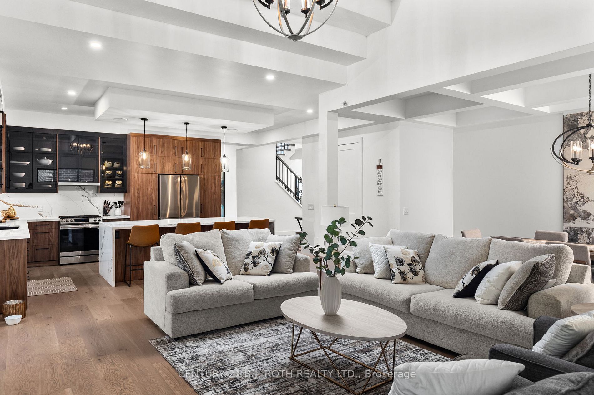 14 Selby St
