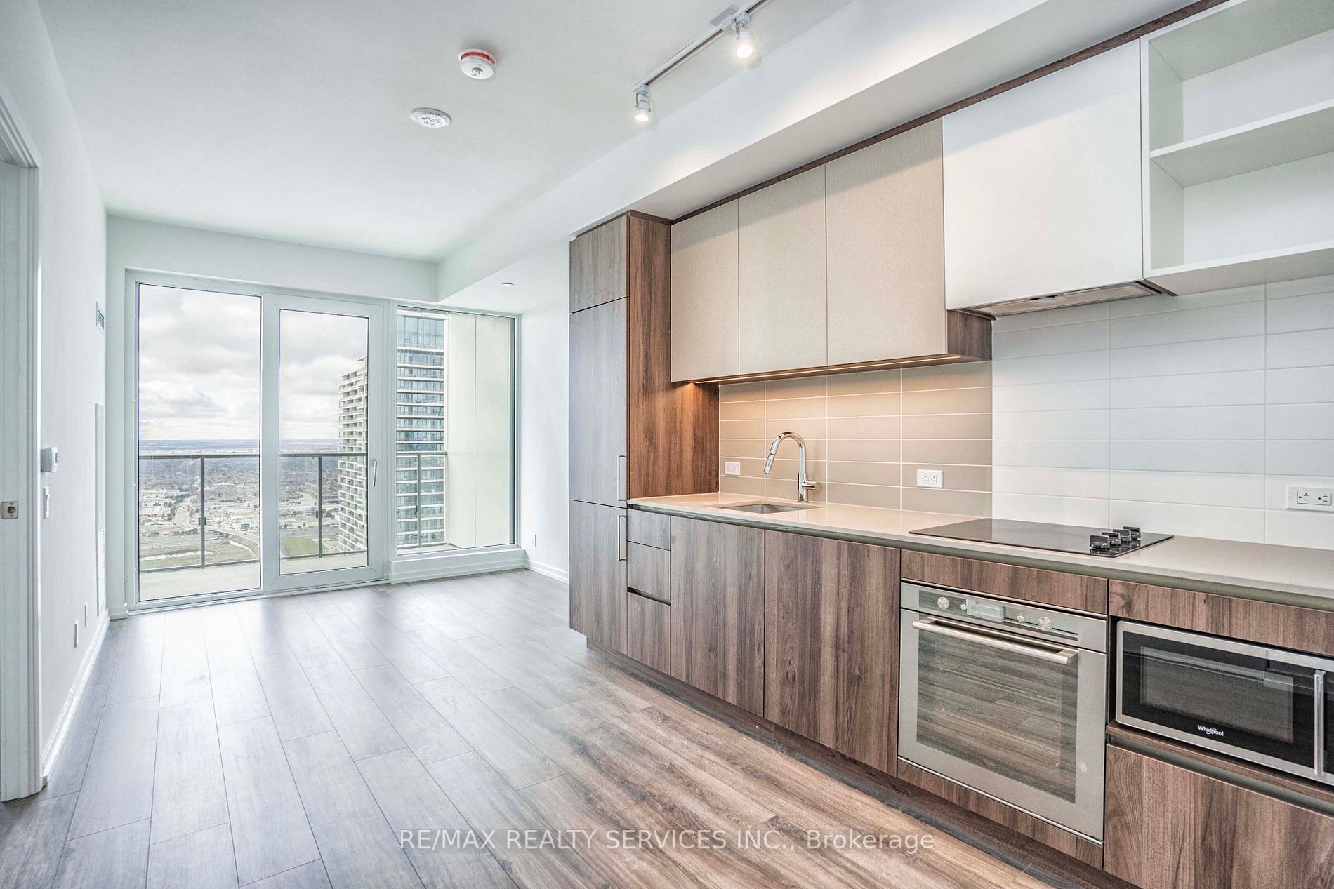 7890 Jane Street #5503