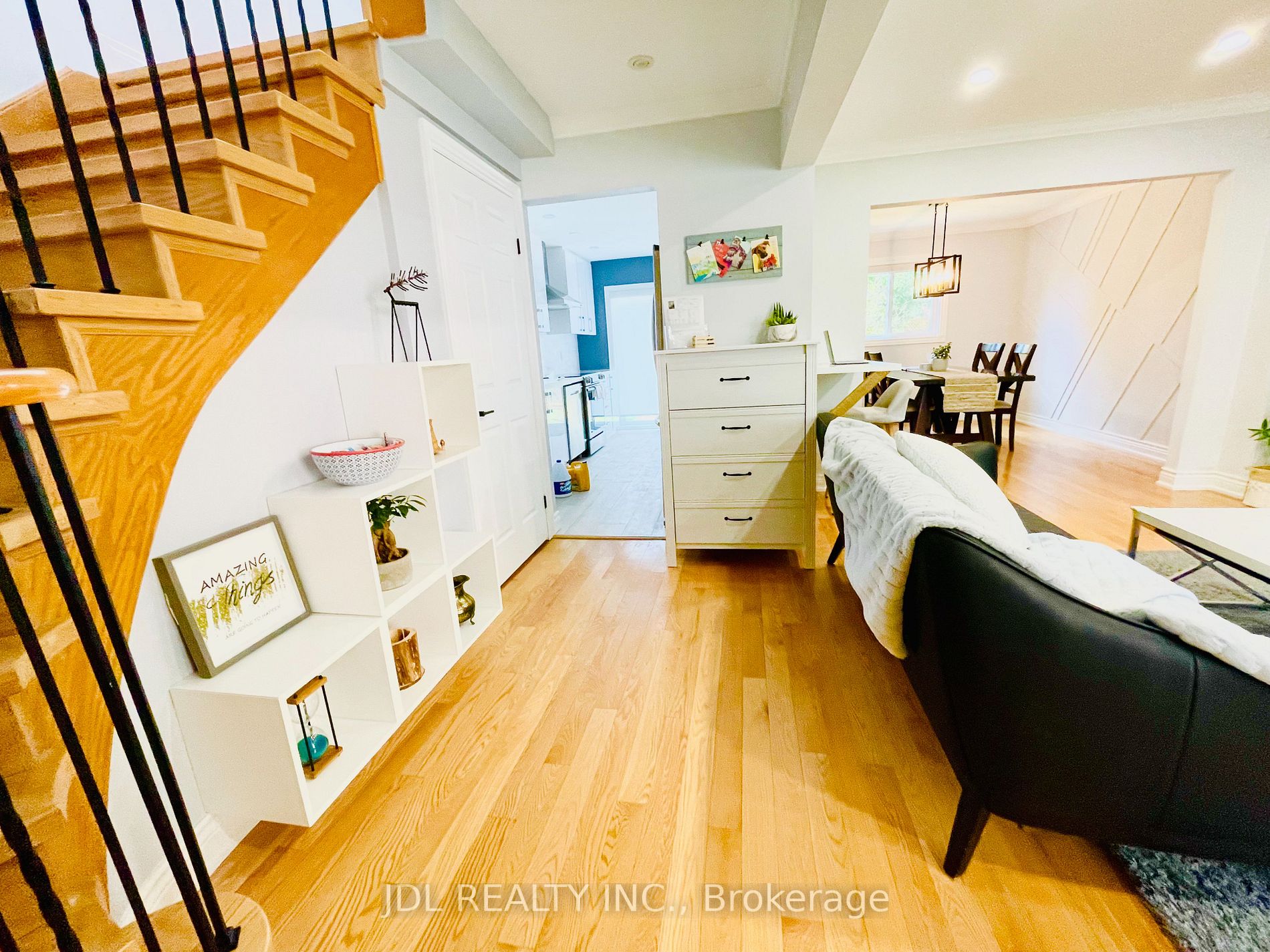 108 Nightstar Dr