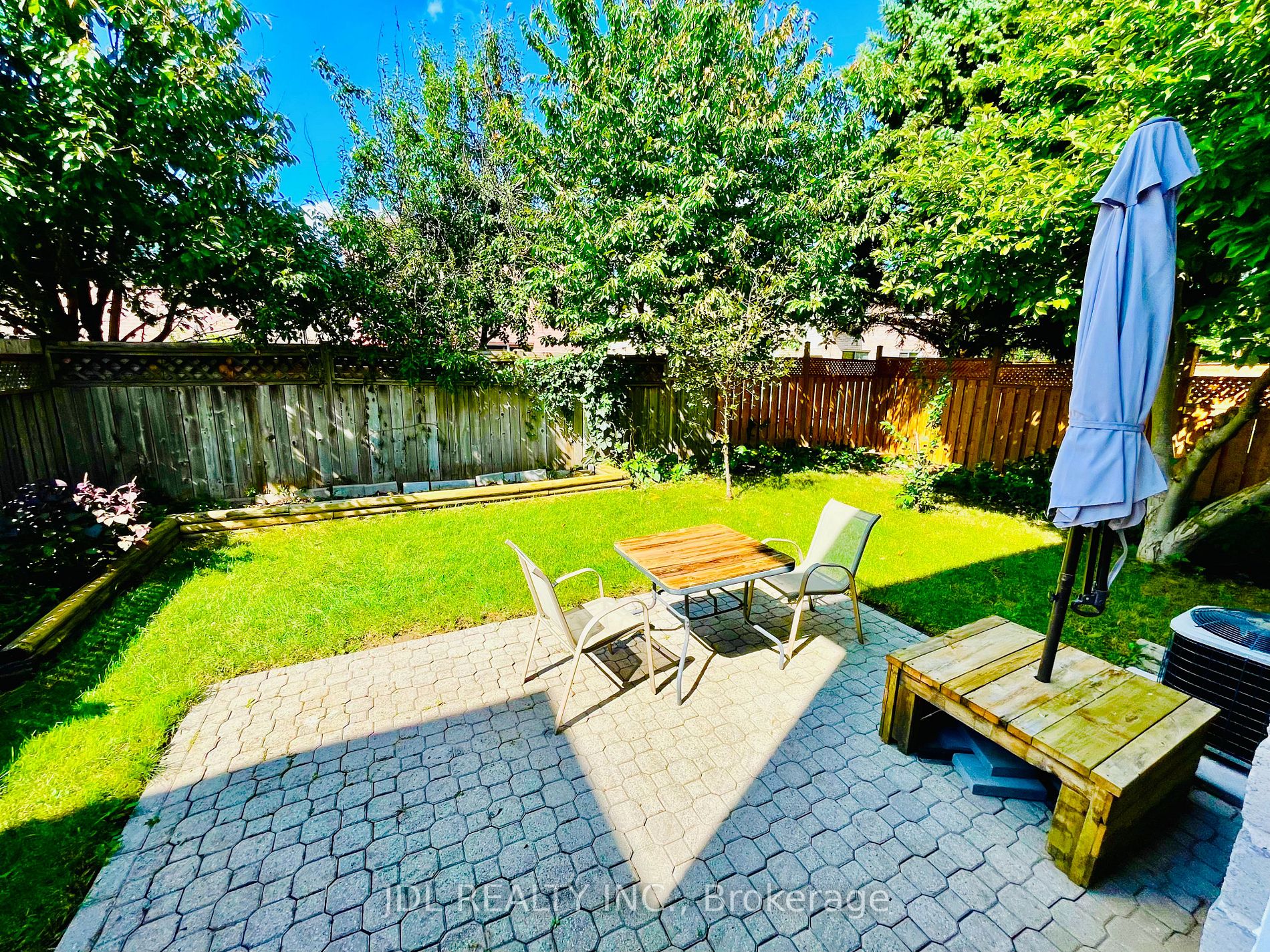 108 Nightstar Dr