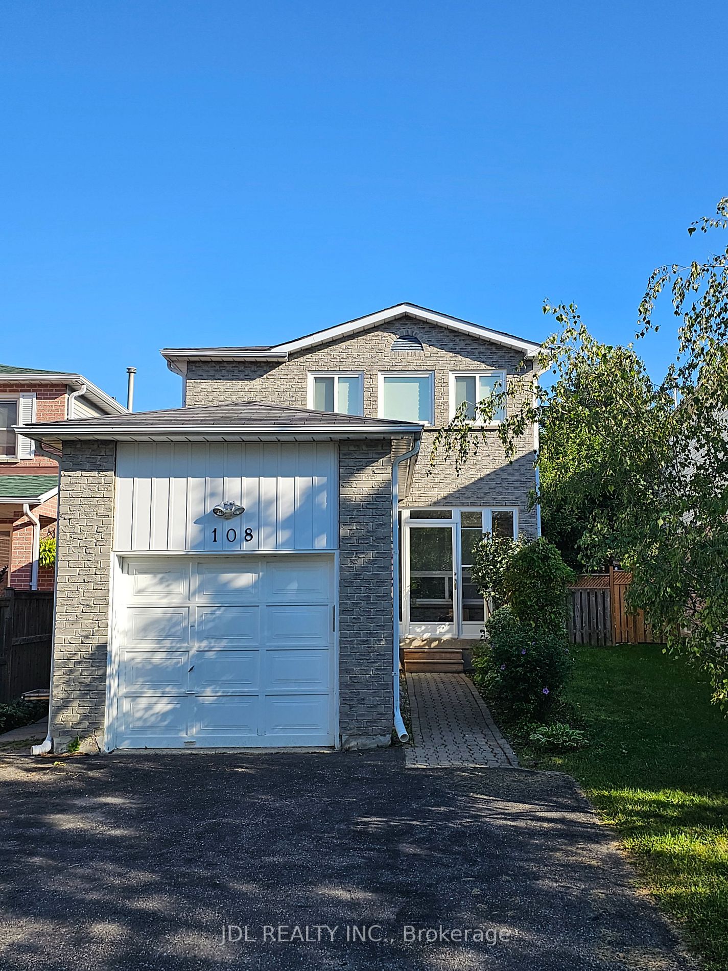 108 Nightstar Dr