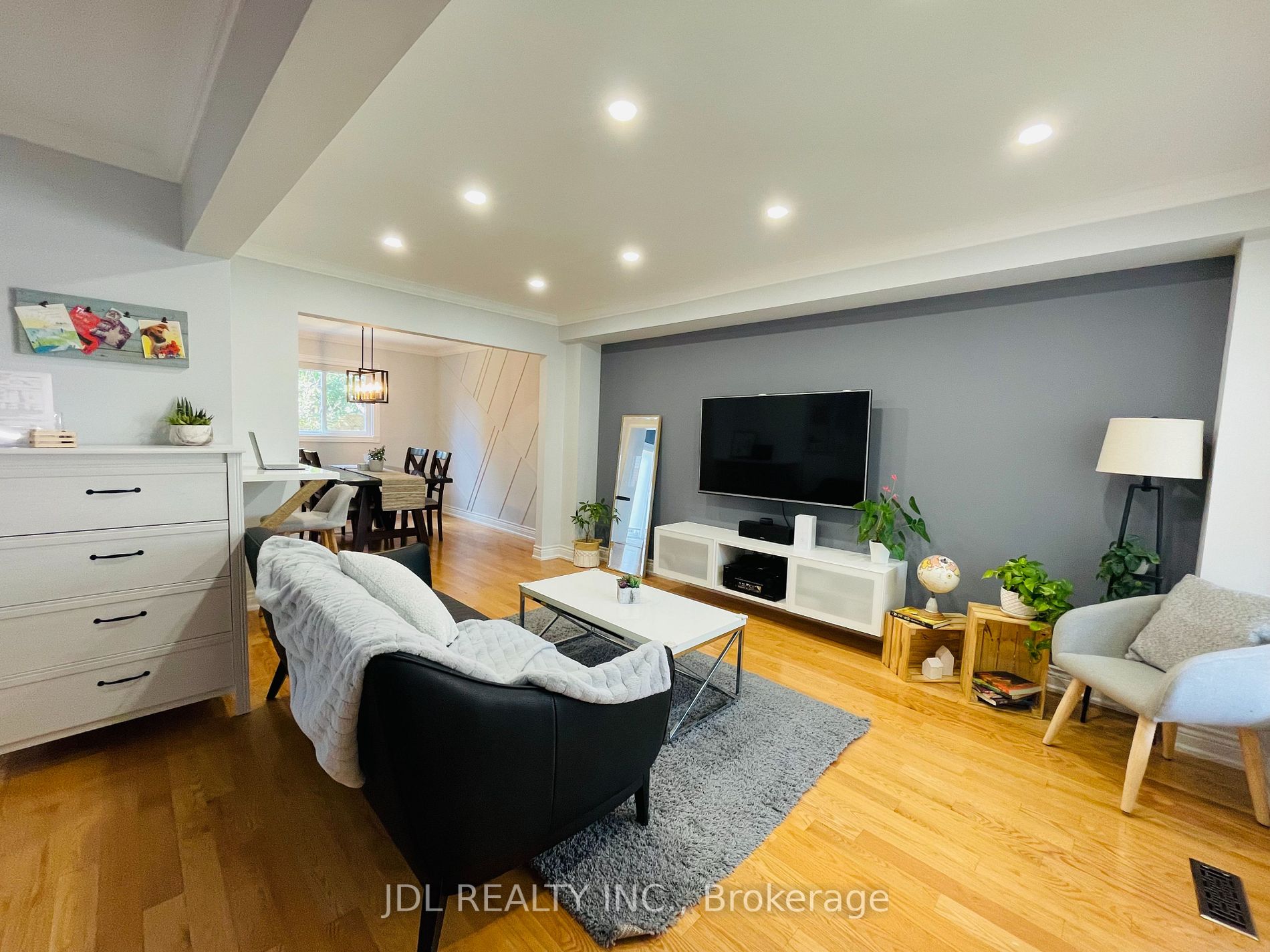 108 Nightstar Dr
