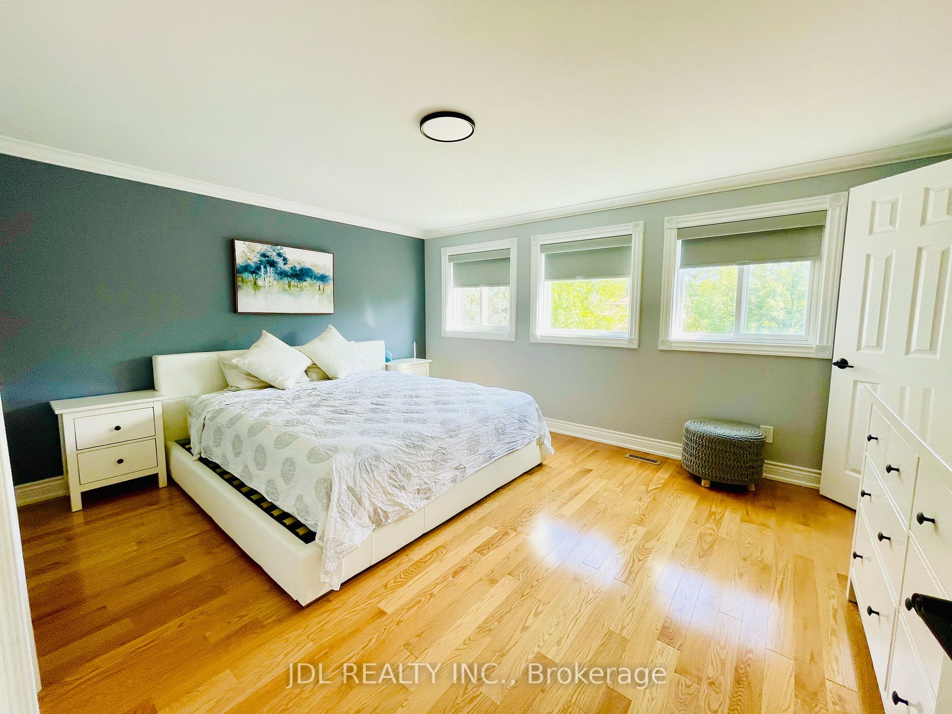 108 Nightstar Dr