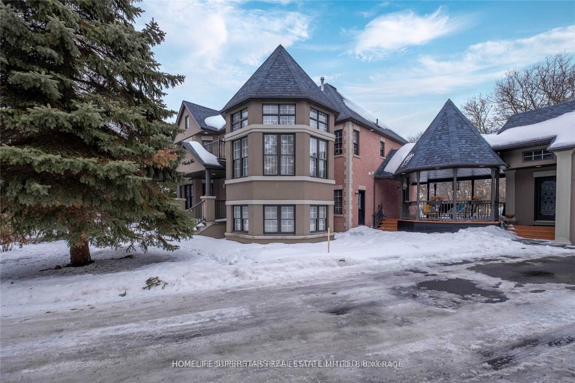 9 Vanvalley Dr