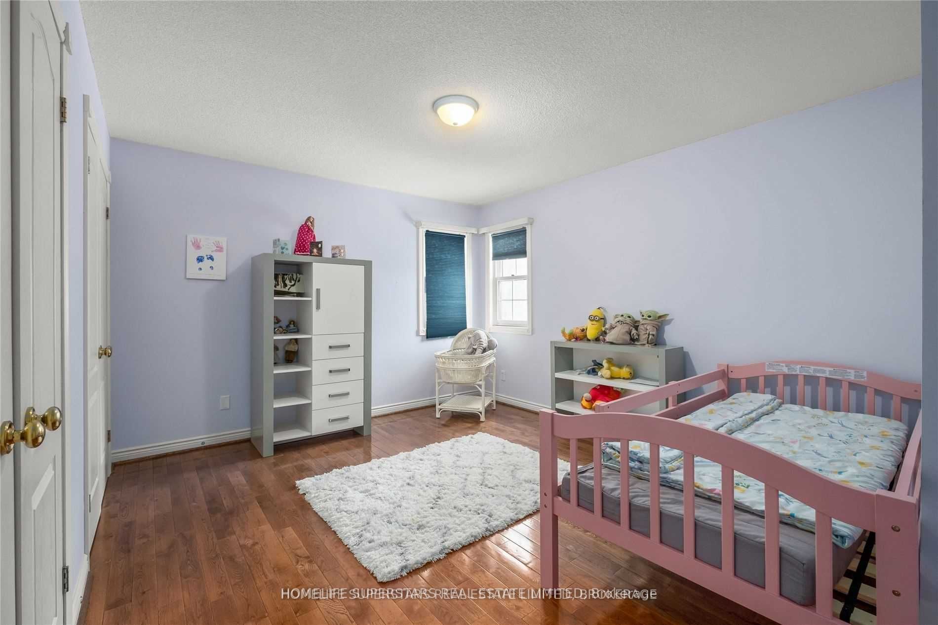 9 Vanvalley Dr