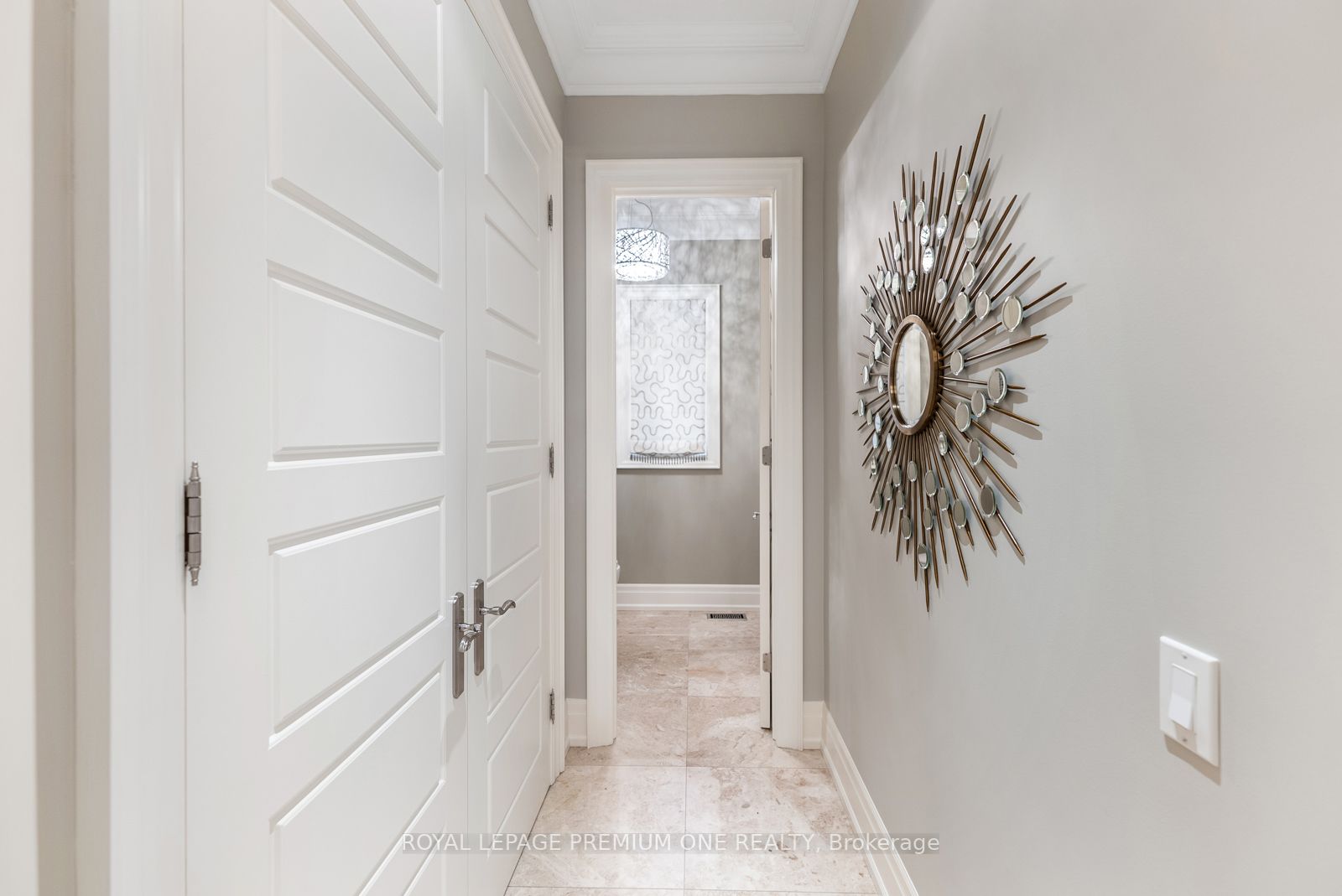 6 Weller Cres