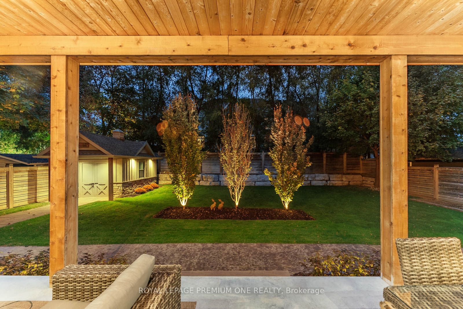 6 Weller Cres