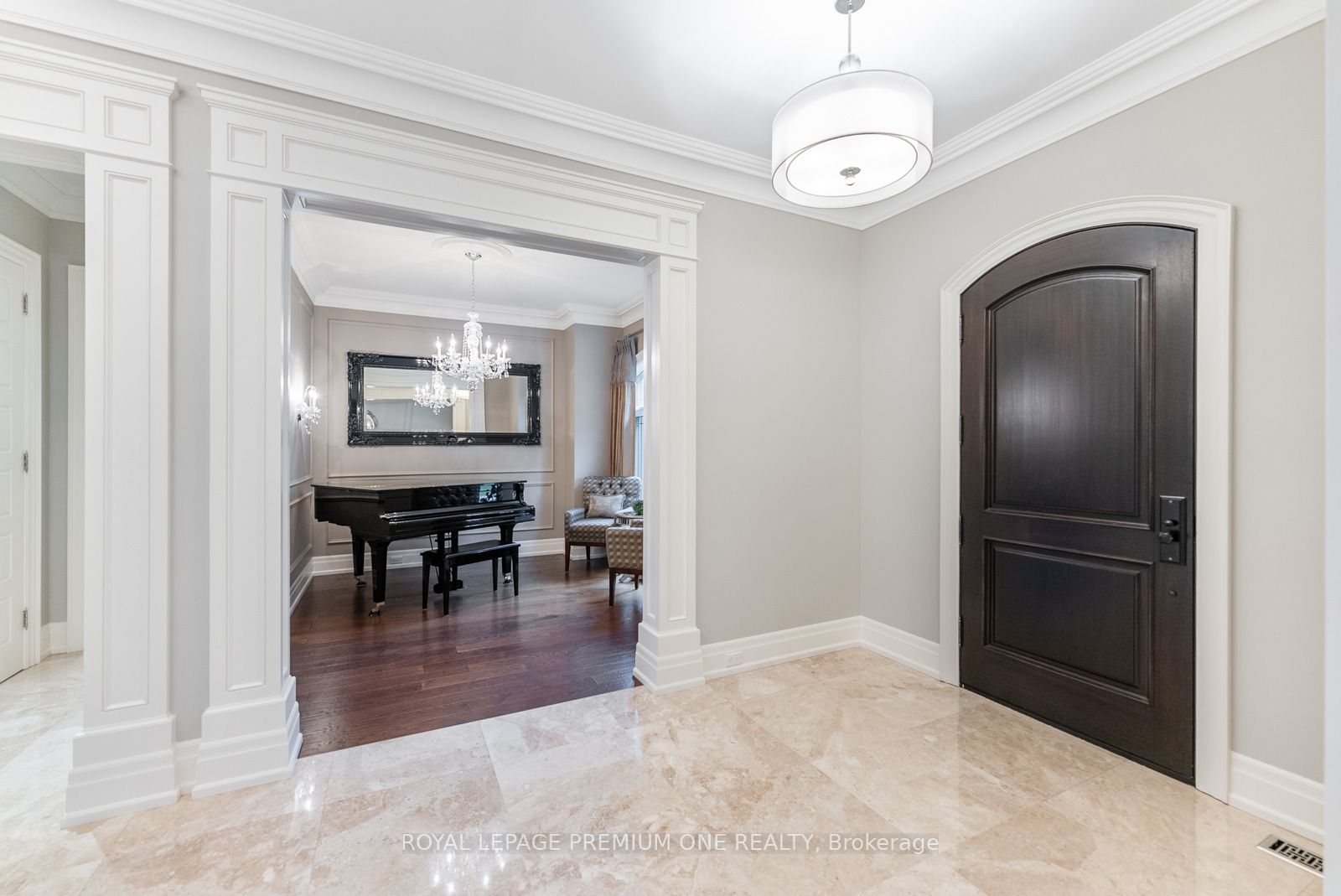 6 Weller Cres