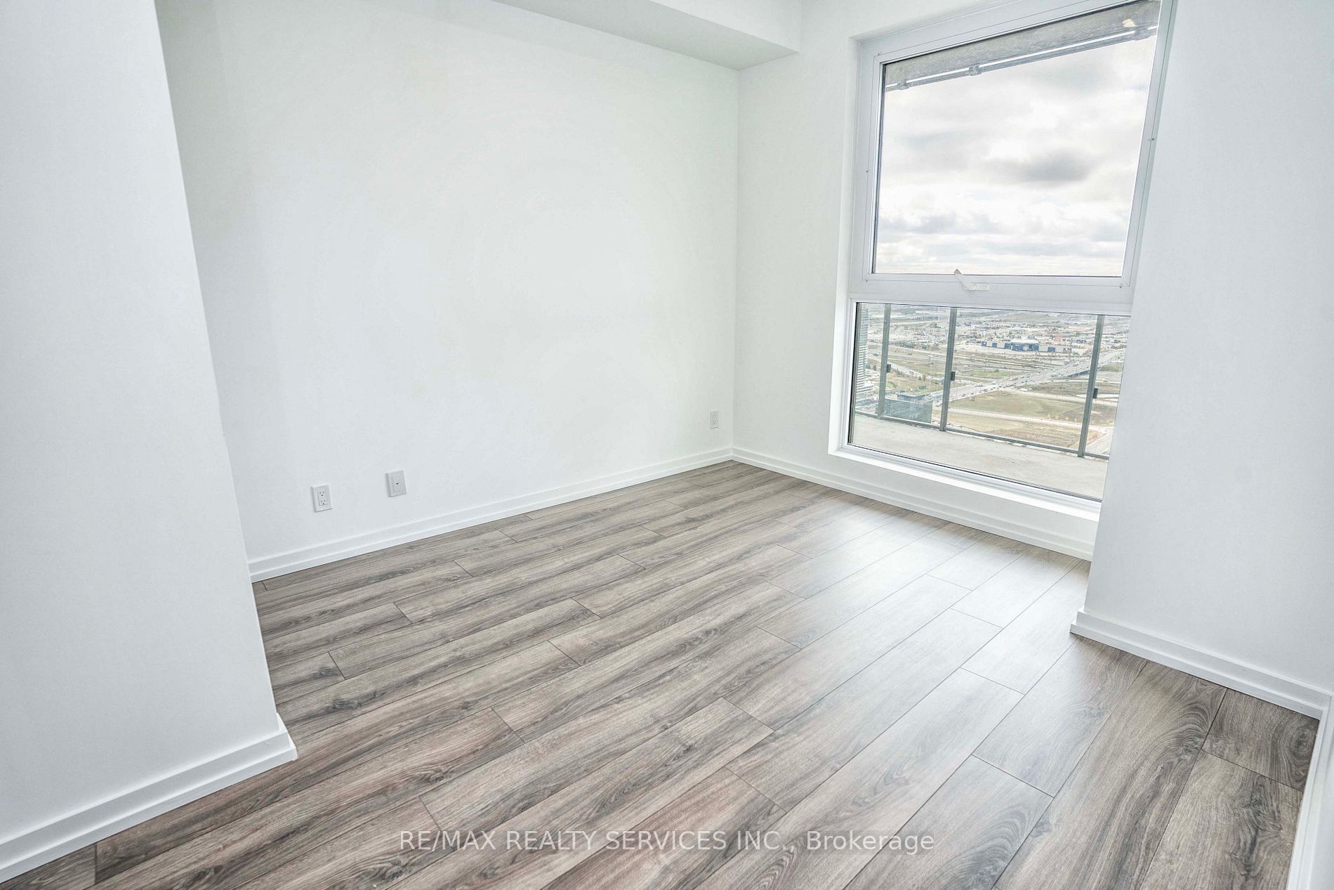 7890 Jane Street #5503