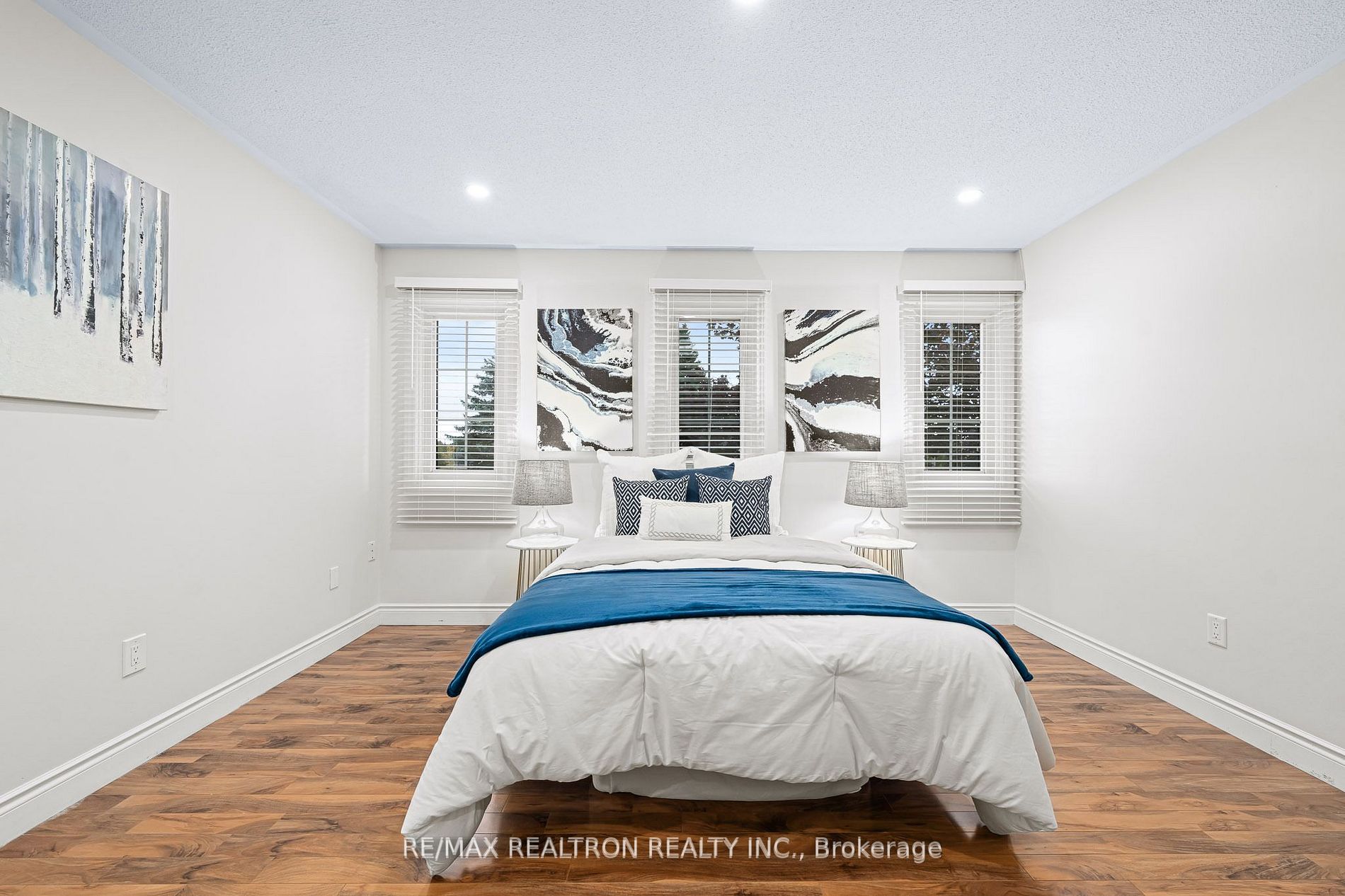 31 Westbourne Crt