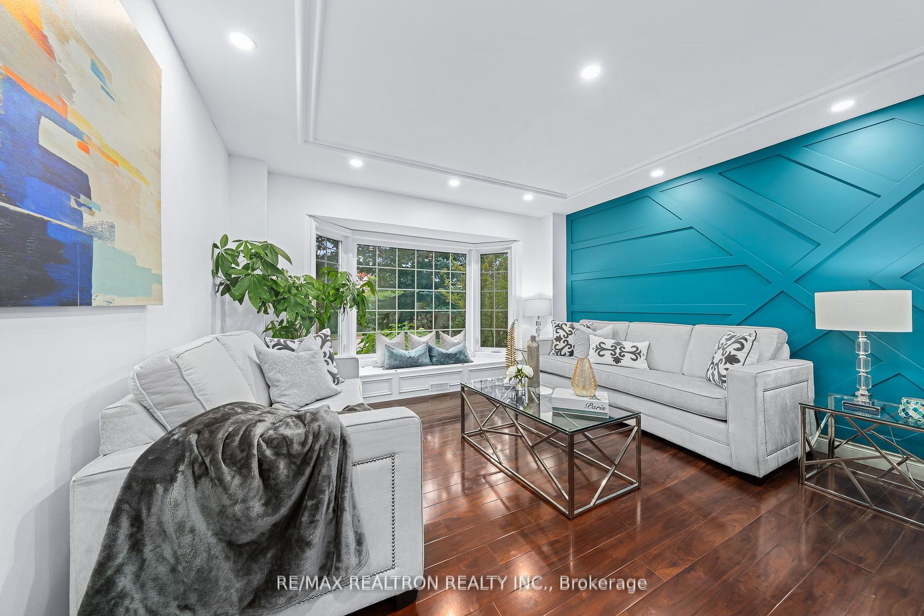 31 Westbourne Crt