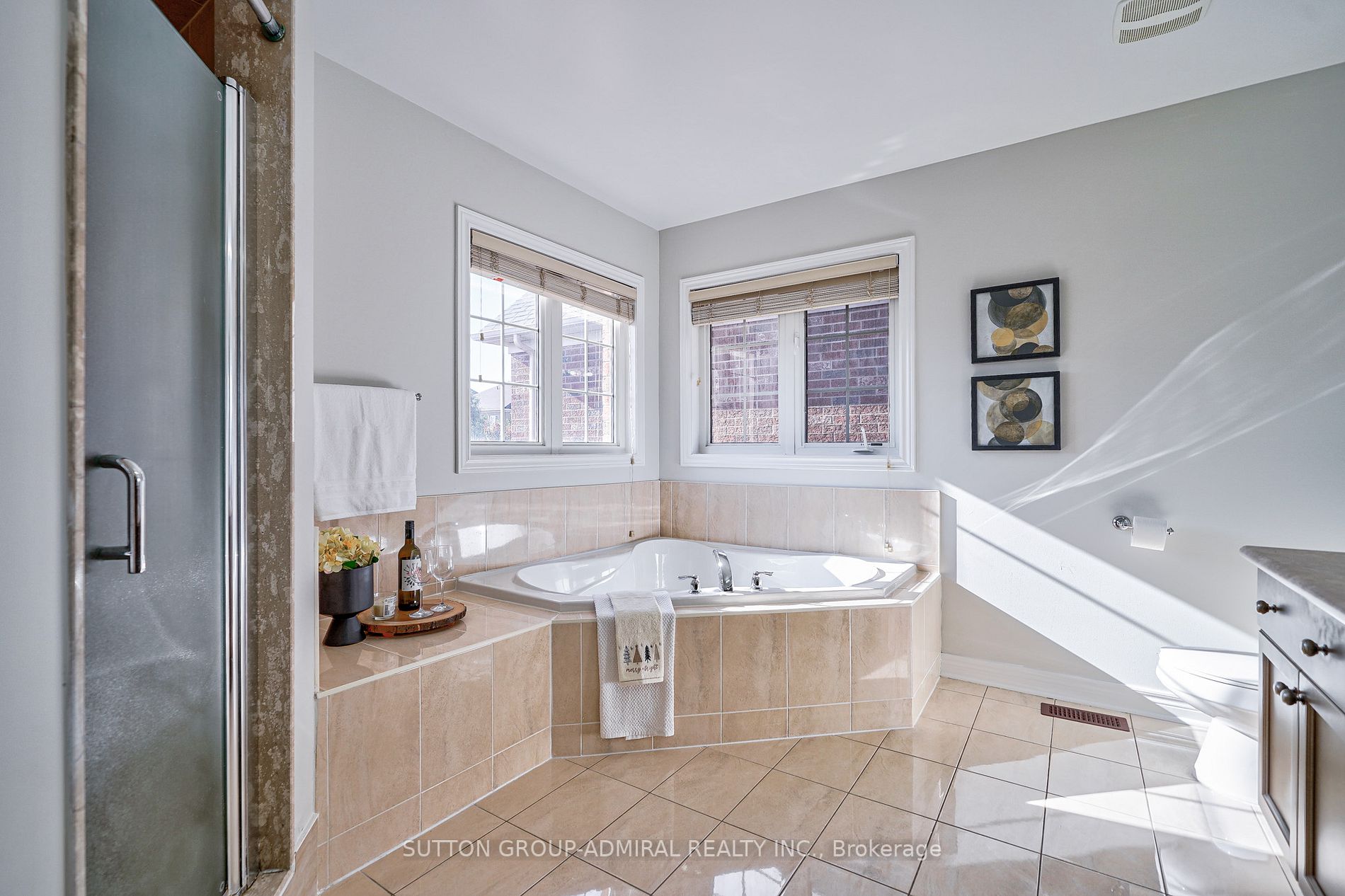 21 Rivermill Cres