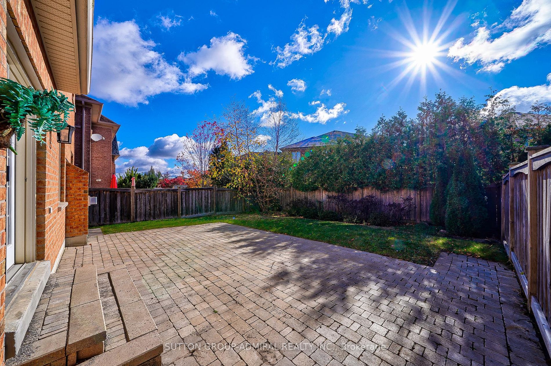 21 Rivermill Cres