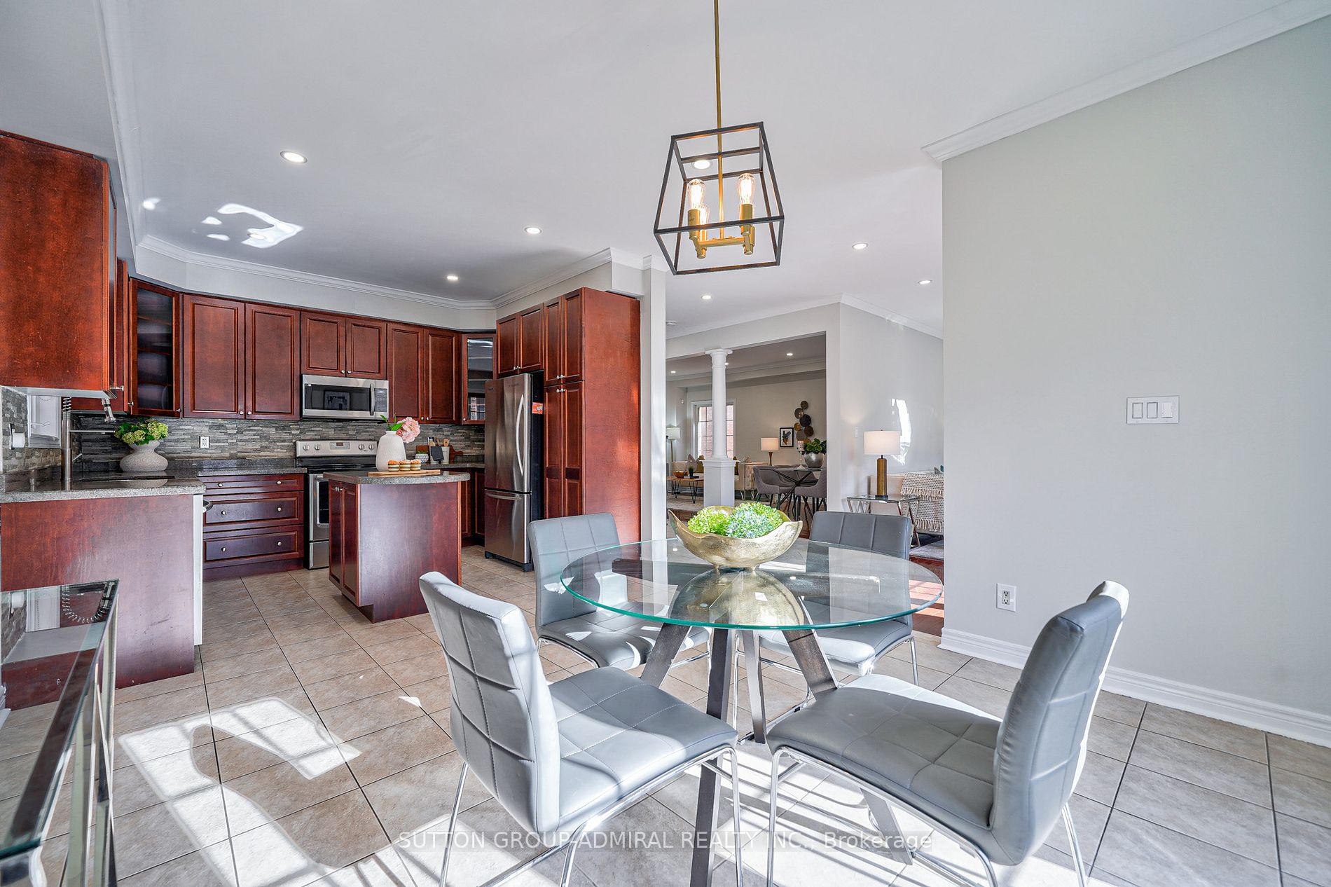 21 Rivermill Cres