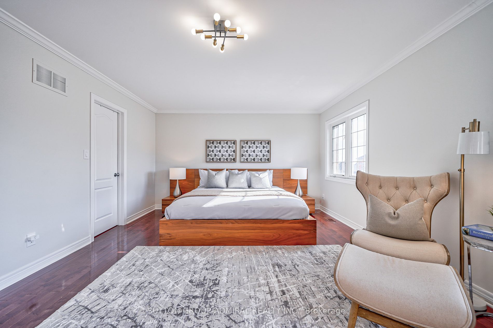 21 Rivermill Cres