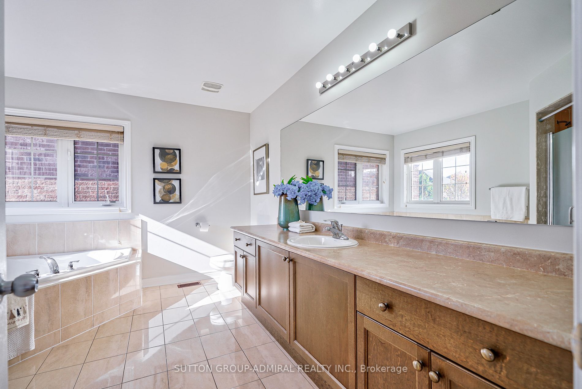 21 Rivermill Cres