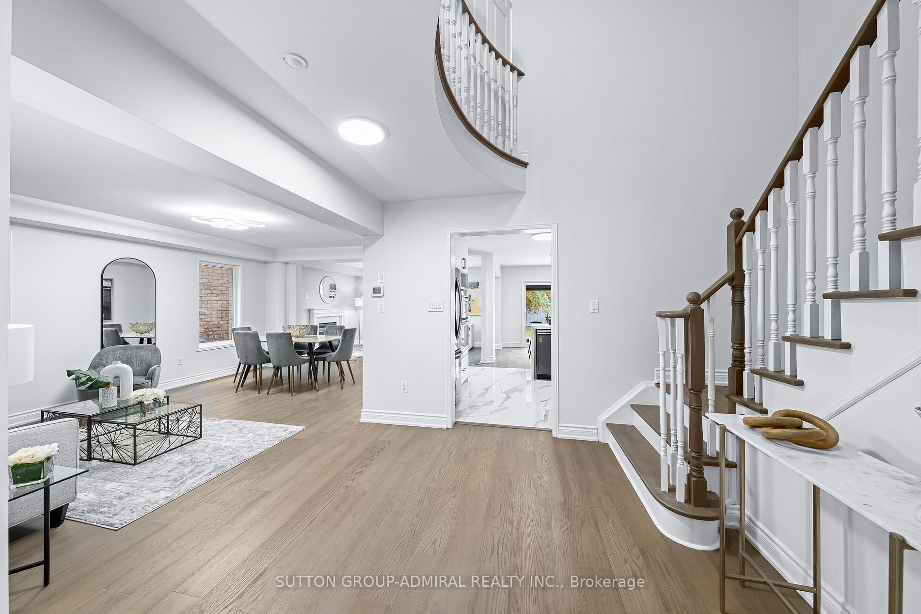 3 Bradford St
