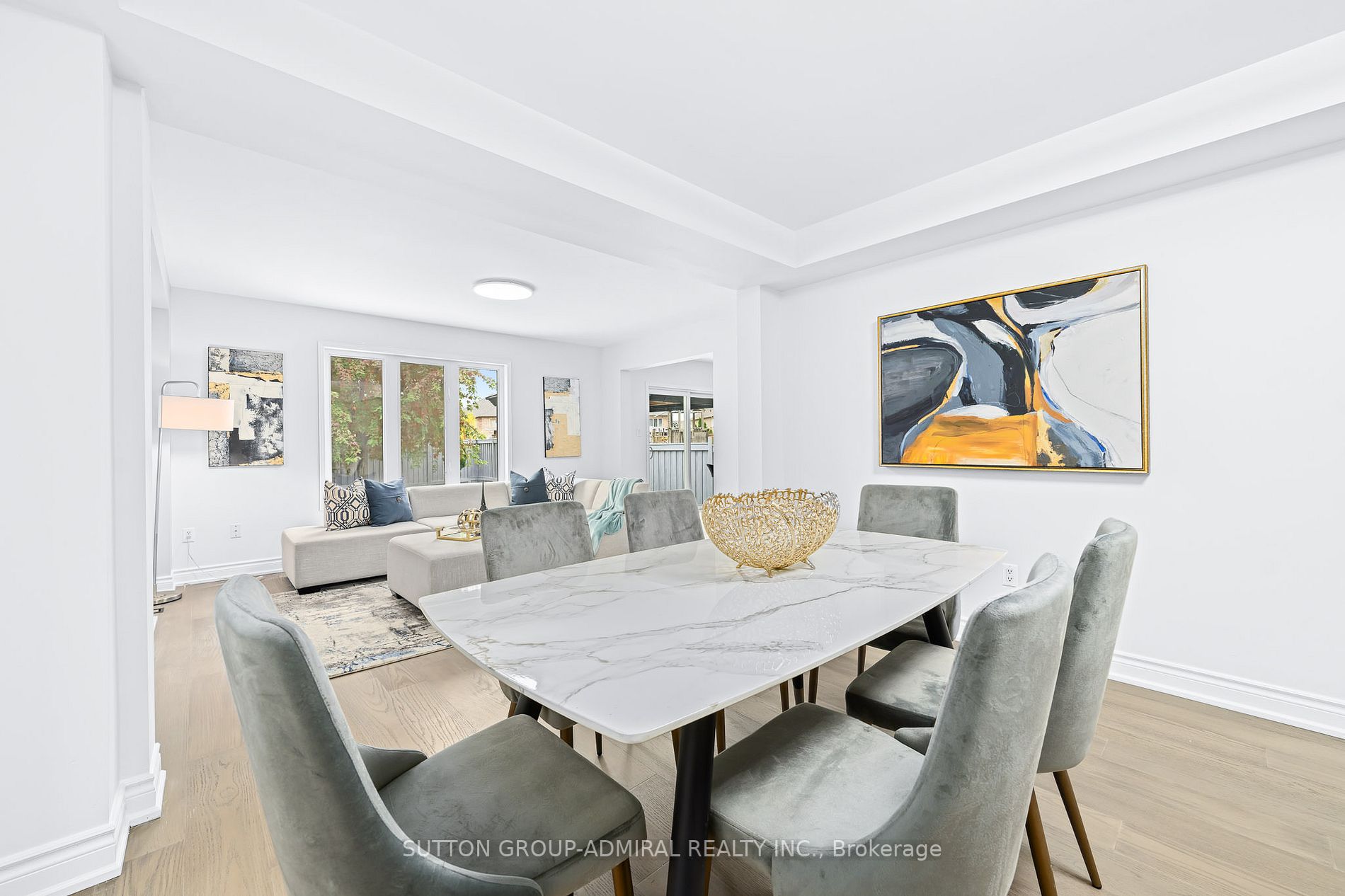 3 Bradford St