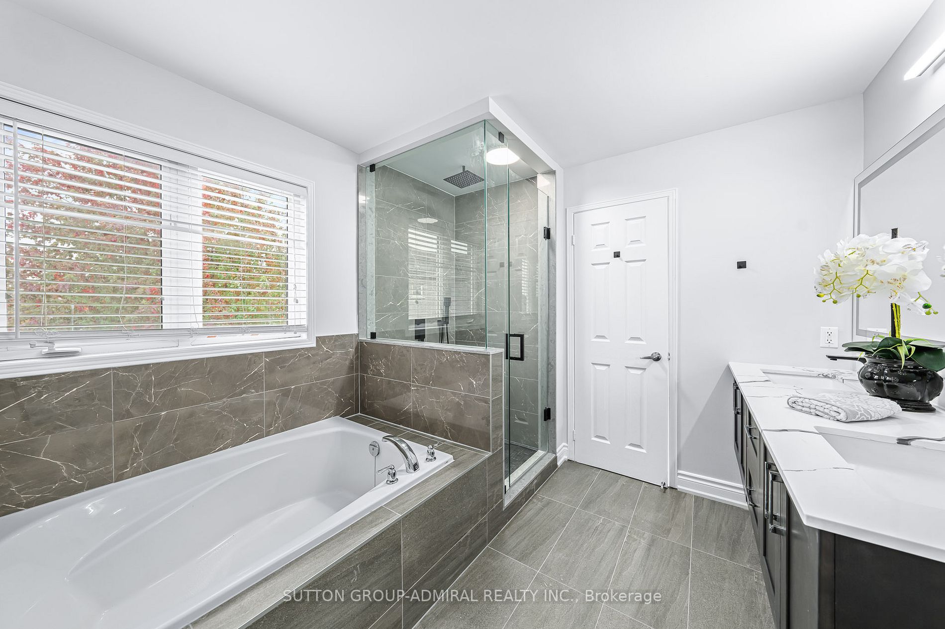 3 Bradford St