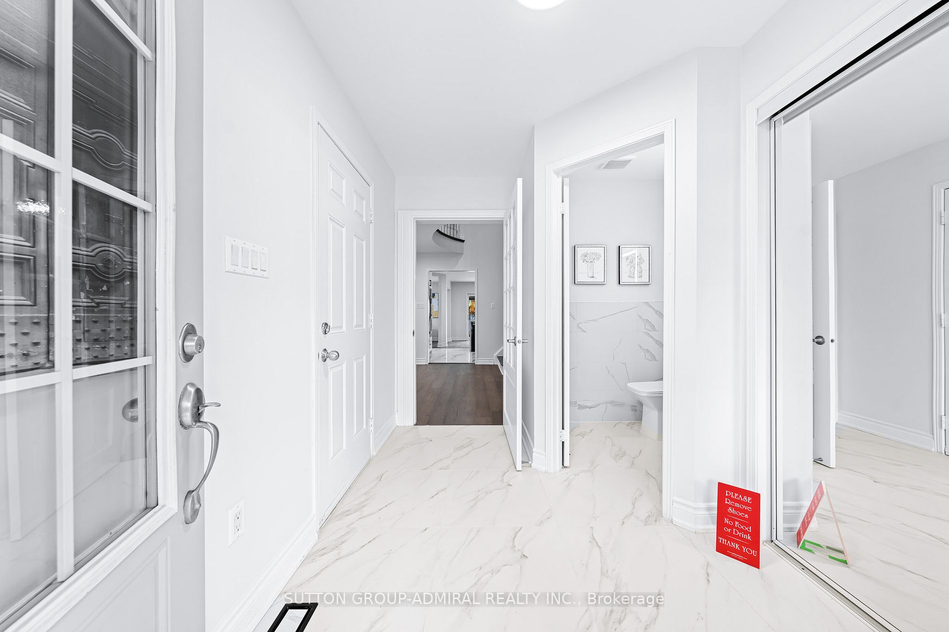 3 Bradford St