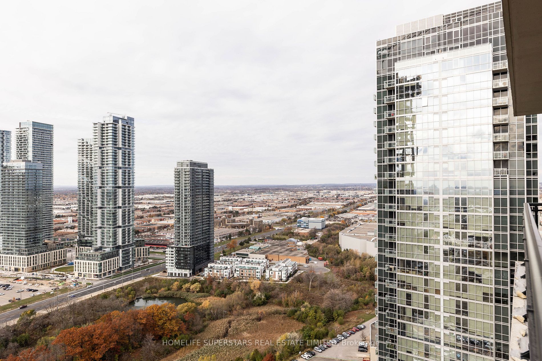 2910 Highway 7 Rd W, #3004