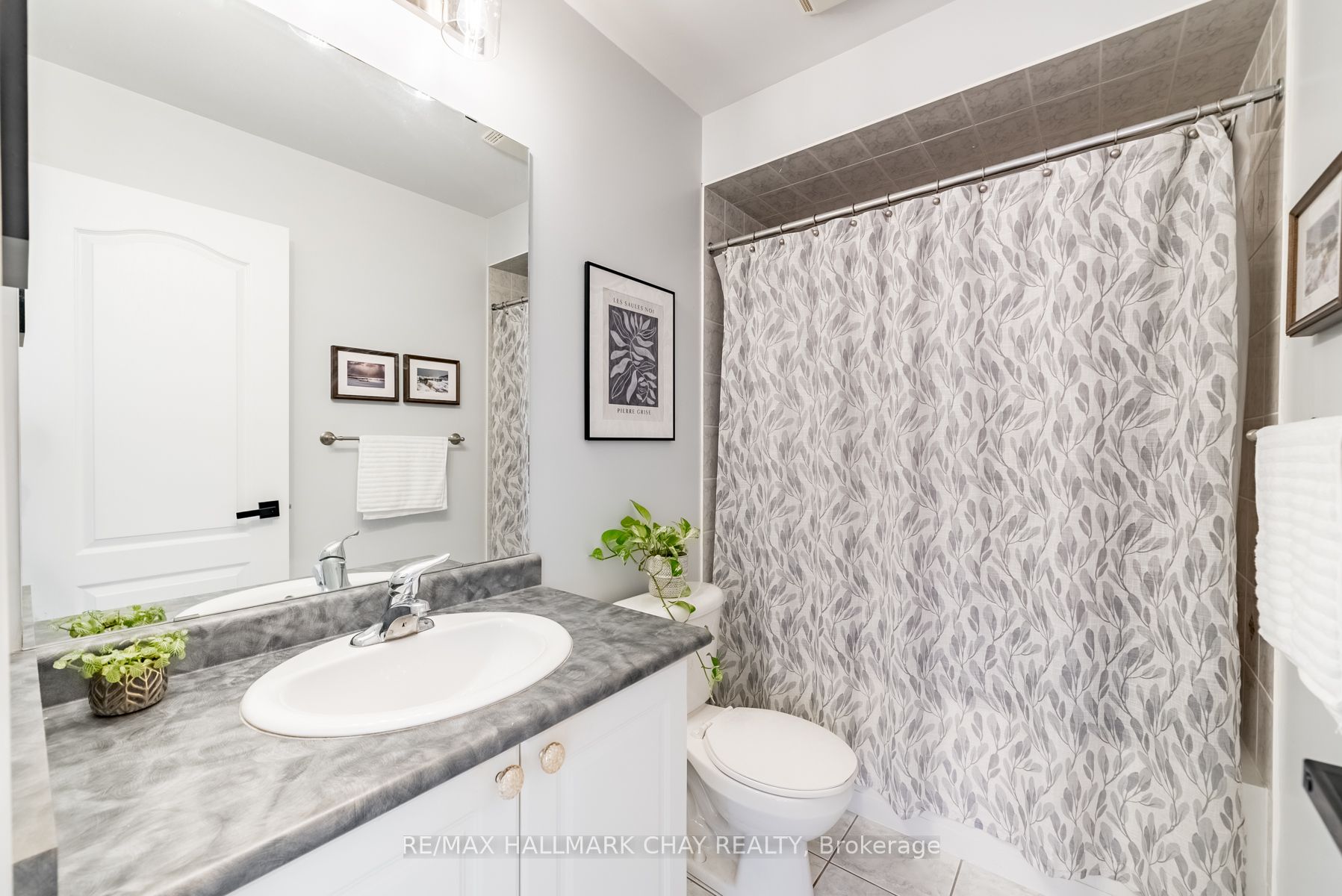 75 Gail Parks Cres
